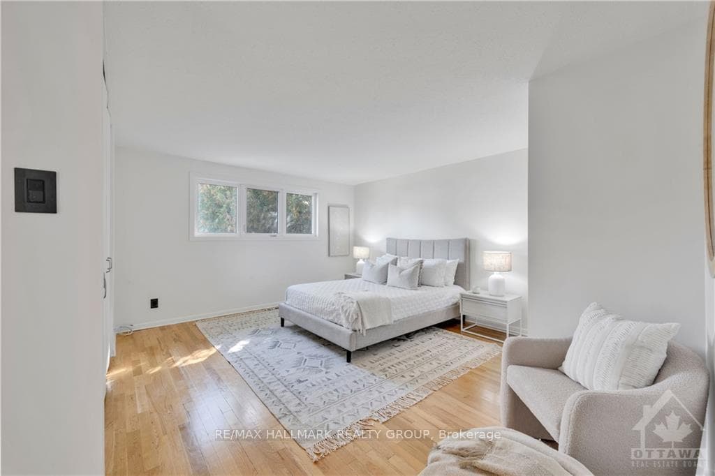 1838 BURFIELD Avenue photo 13