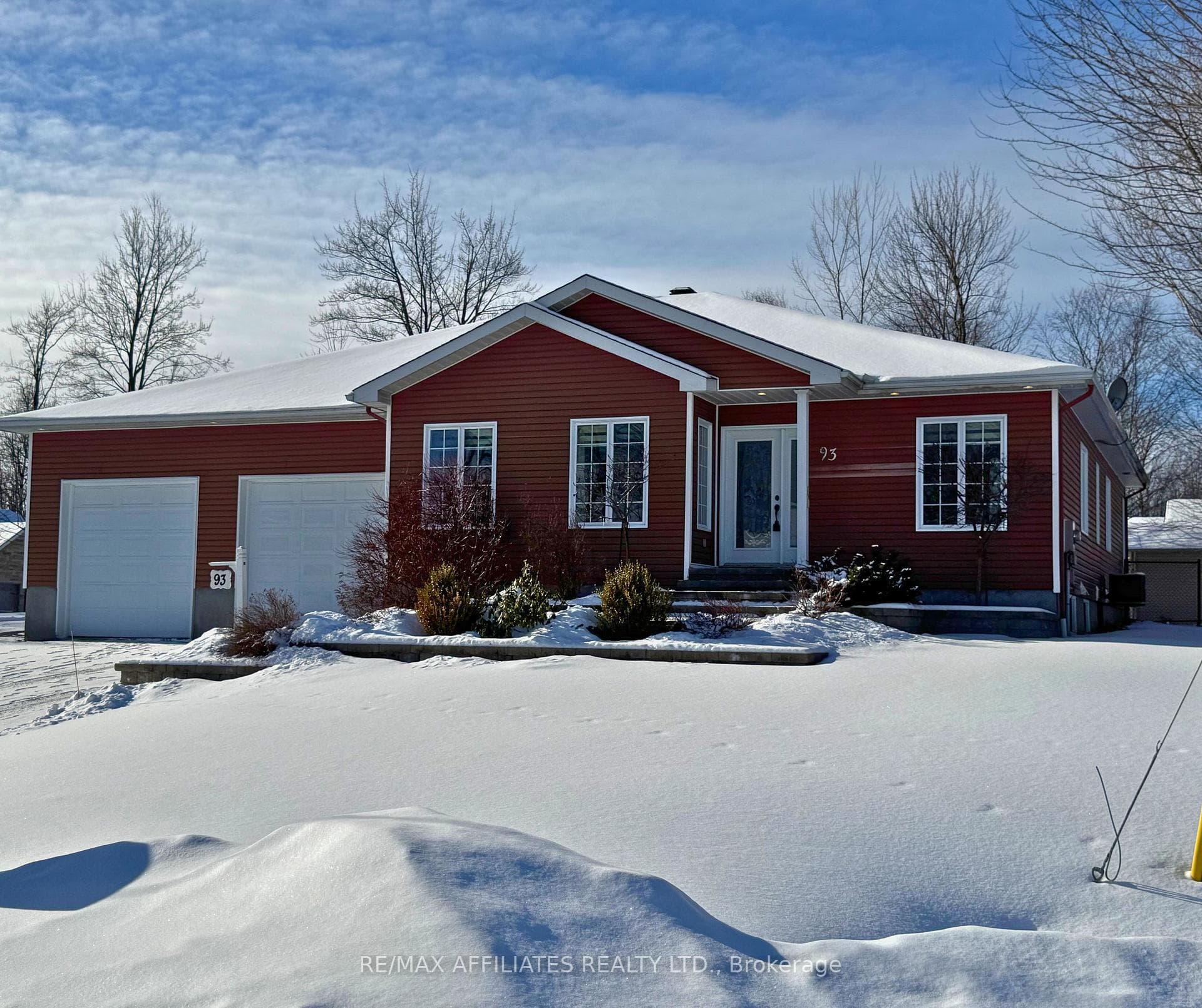 93 LAROSE Lane photo 1
