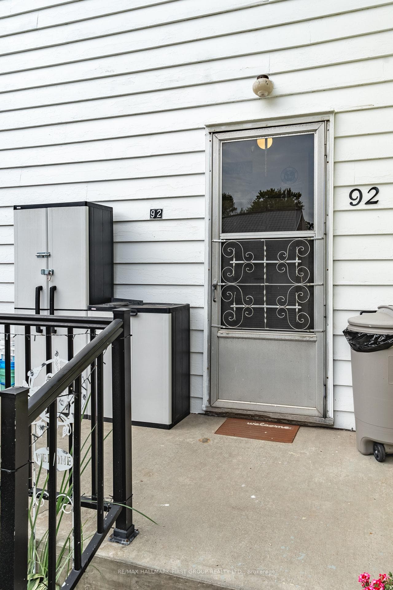 70 Dundas Street photo 22