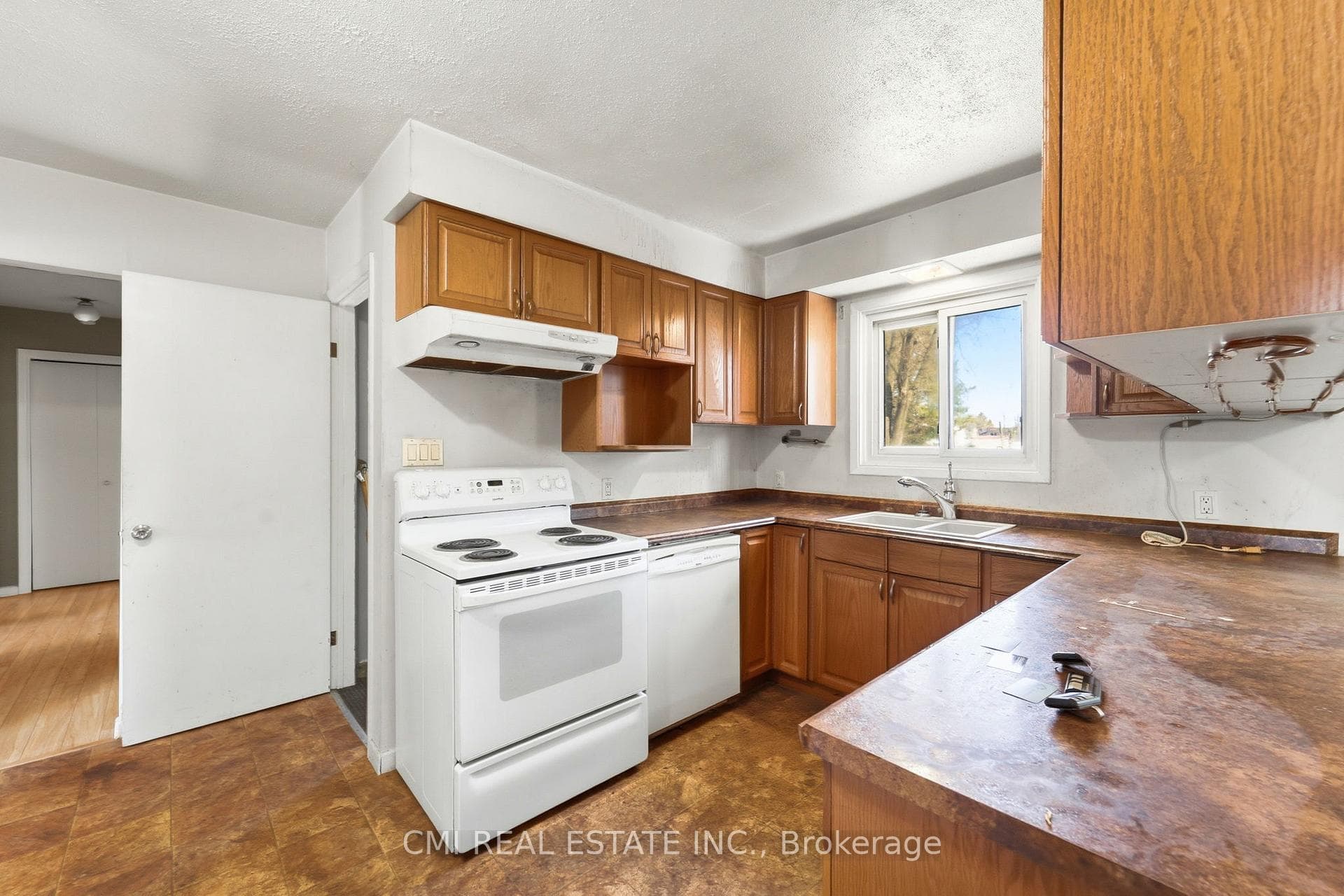 625 First Avenue photo 12