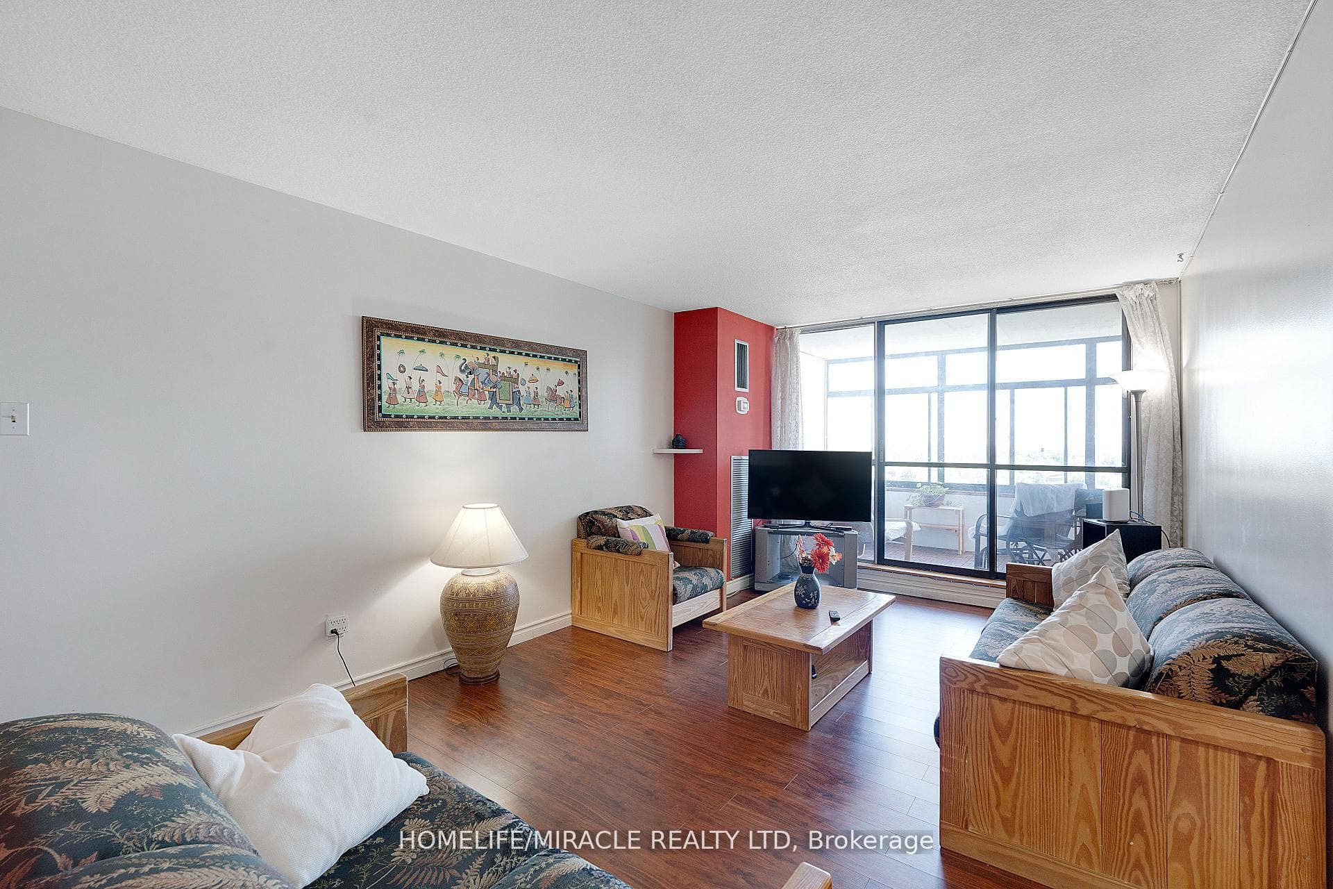 15 Kensington Road Unit 907 photo 10