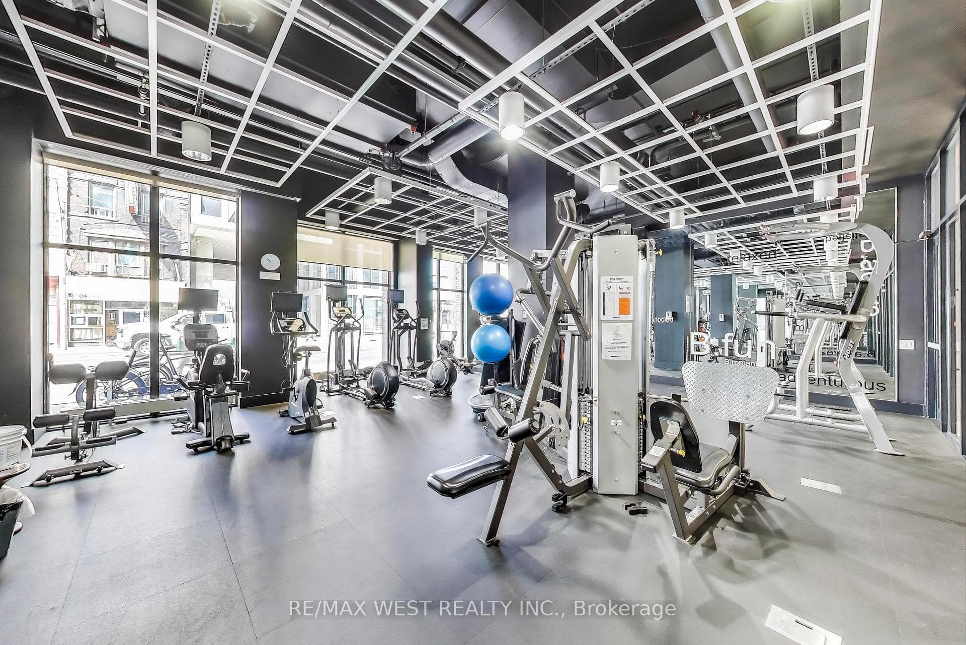Large & Extensive Gym - No Need For Memberships!