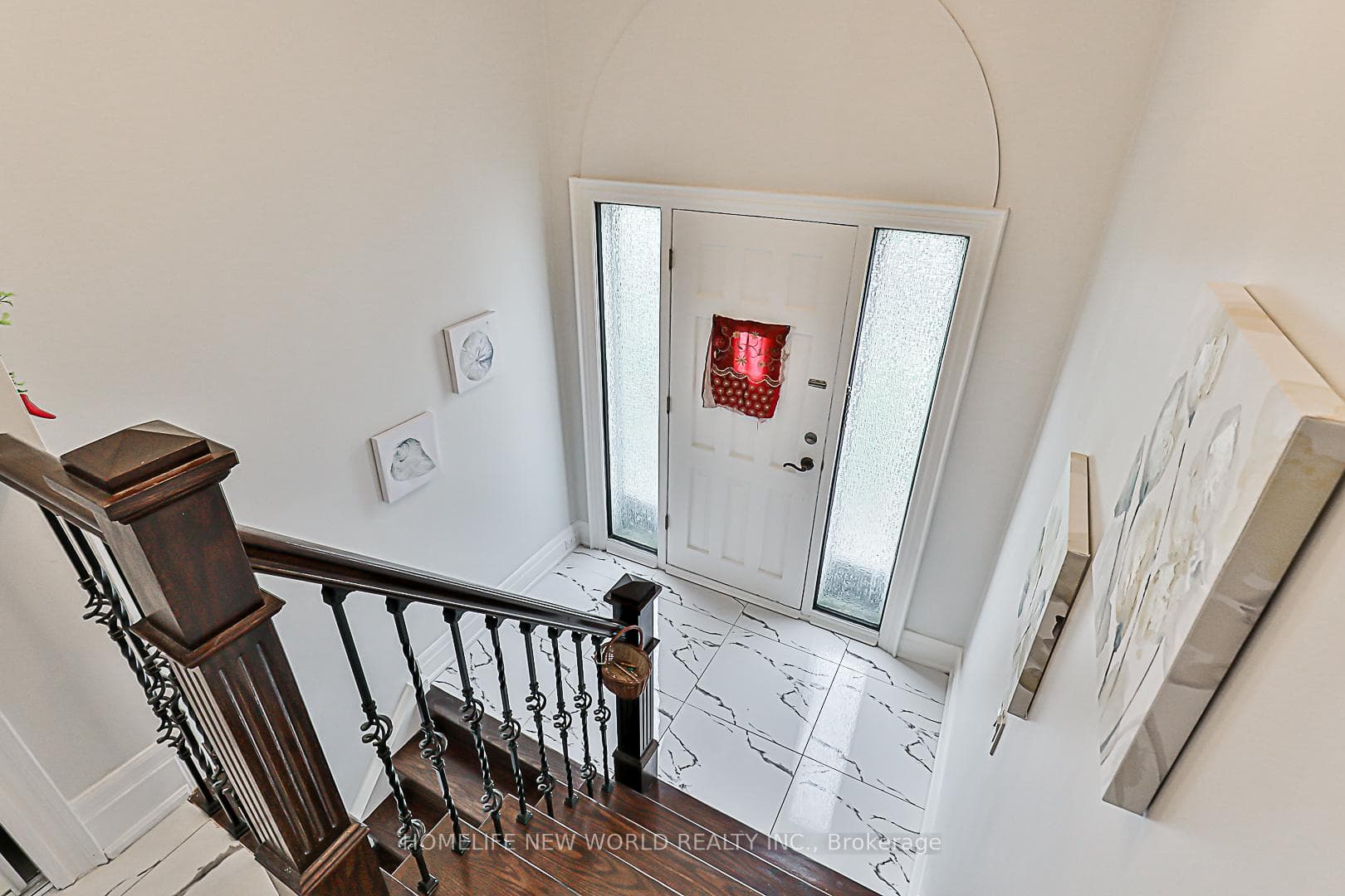31 Terryhill Crescent photo 3