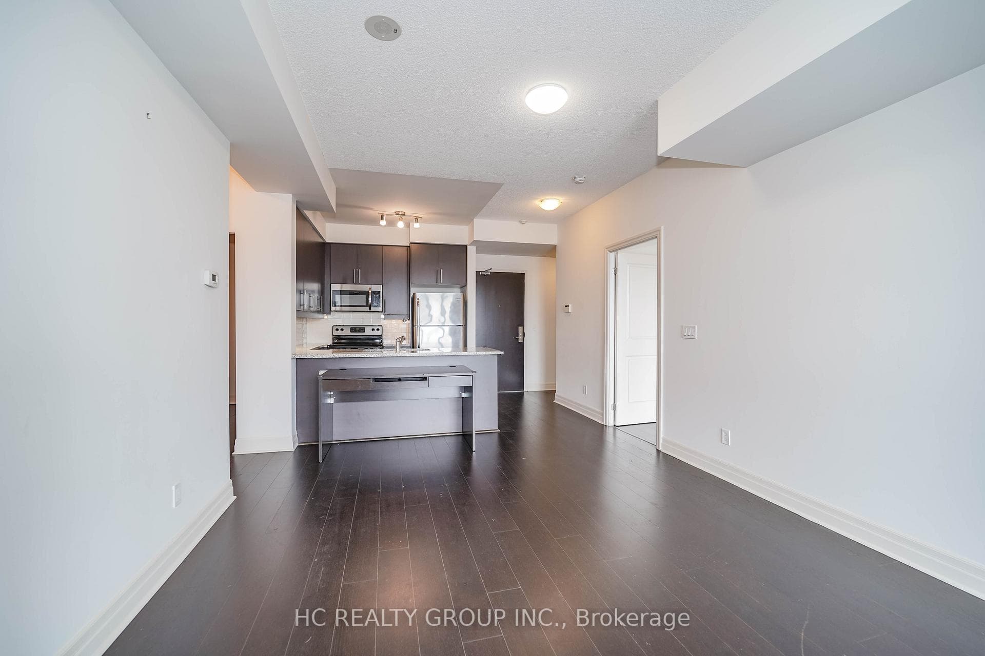 8110 Birchmount Road Unit 802E photo 11