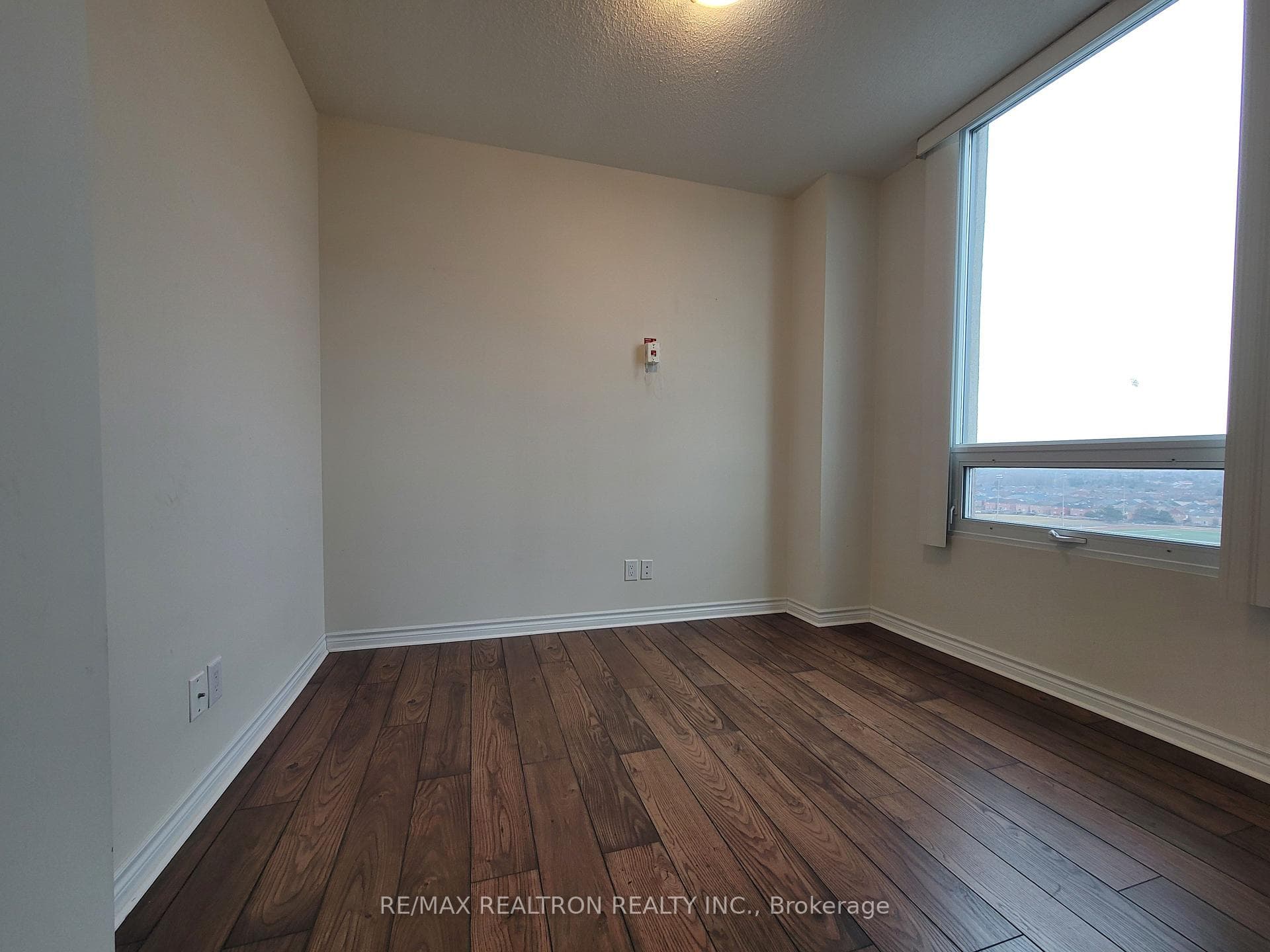 2020 McNicoll Avenue Unit PH27 photo 12