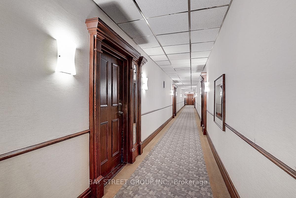 168 Bonis Avenue Unit PH1 photo 2