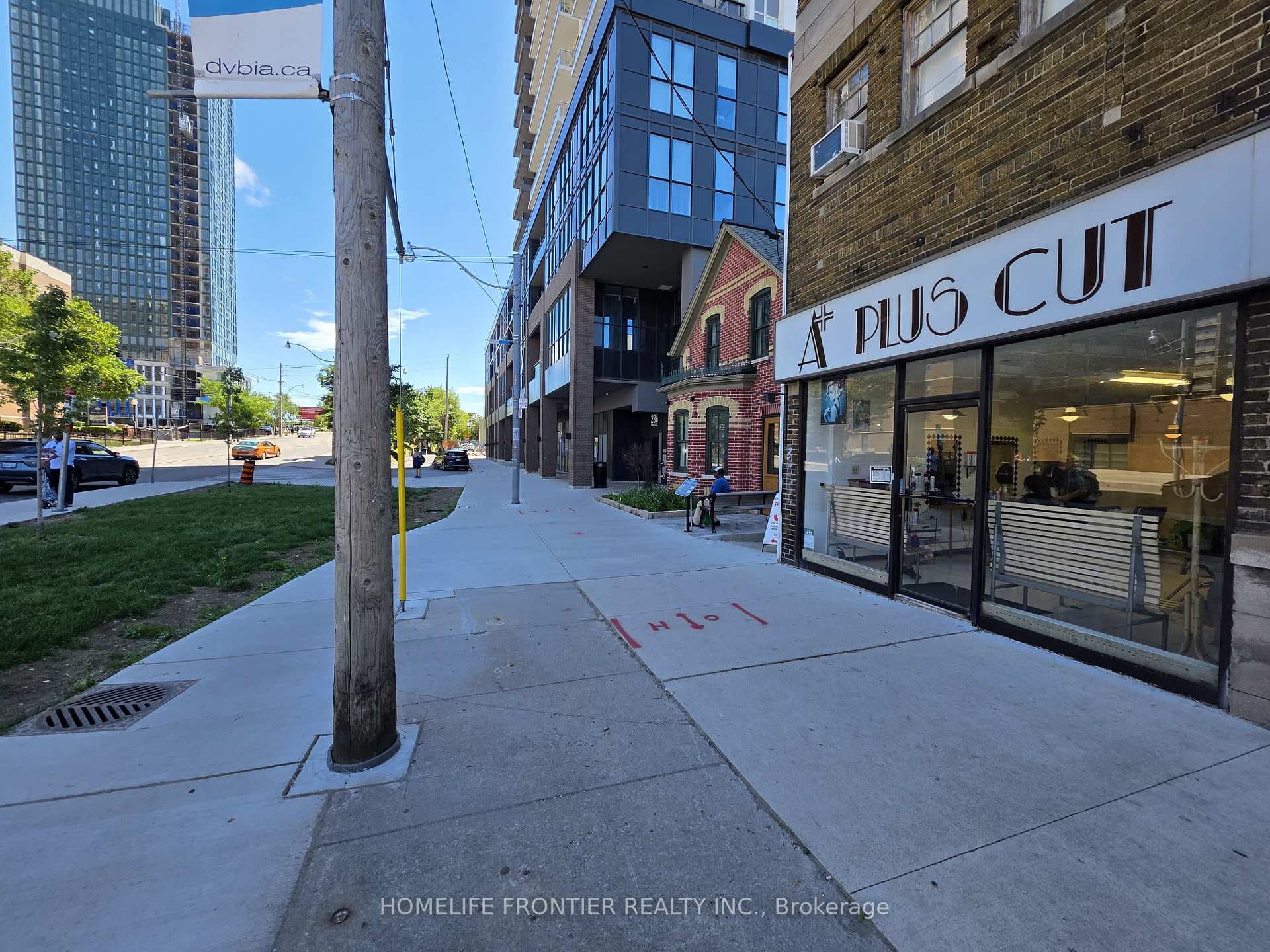 298 Main Street photo 1