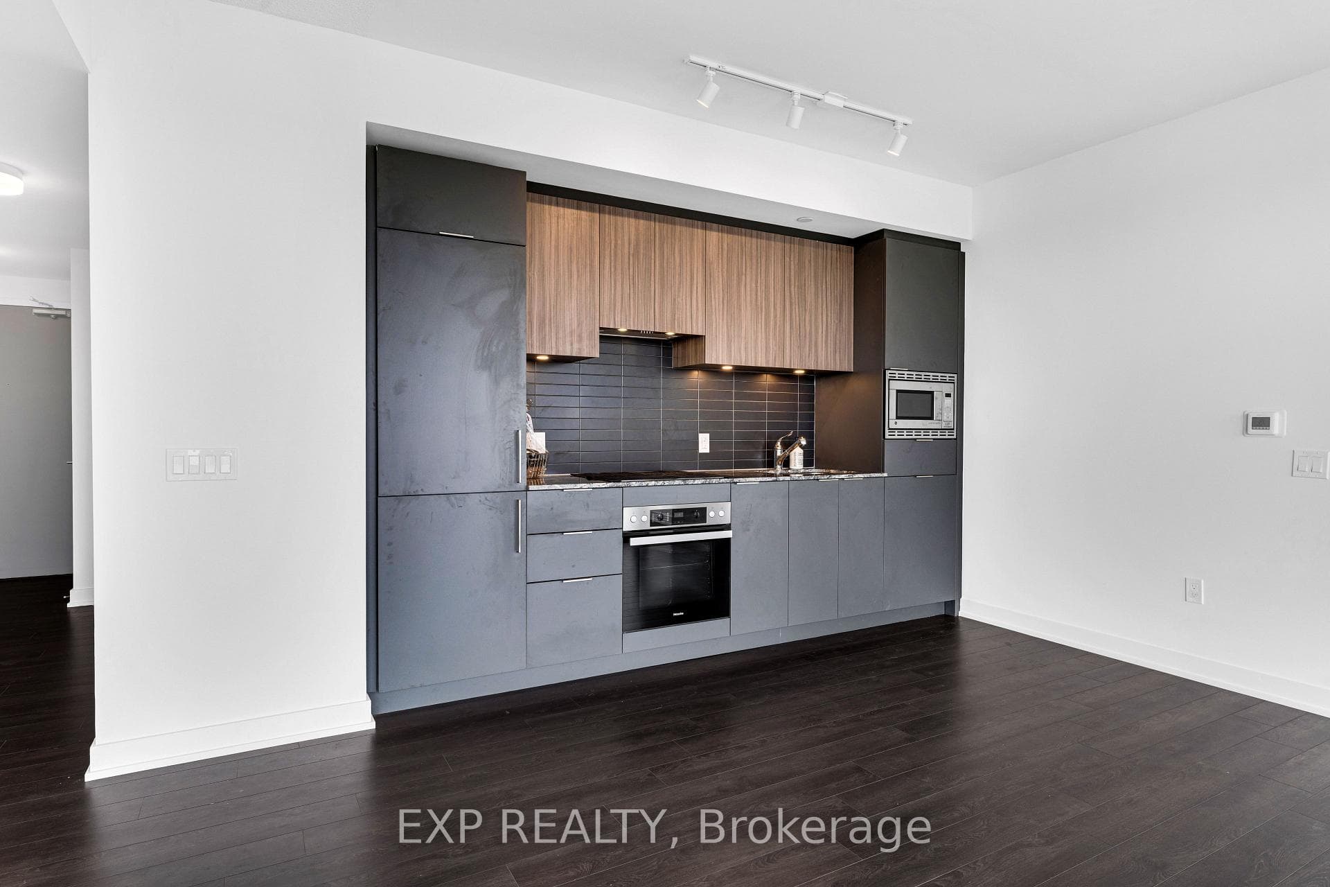 50 O'Neill Road Unit 2604 photo 21