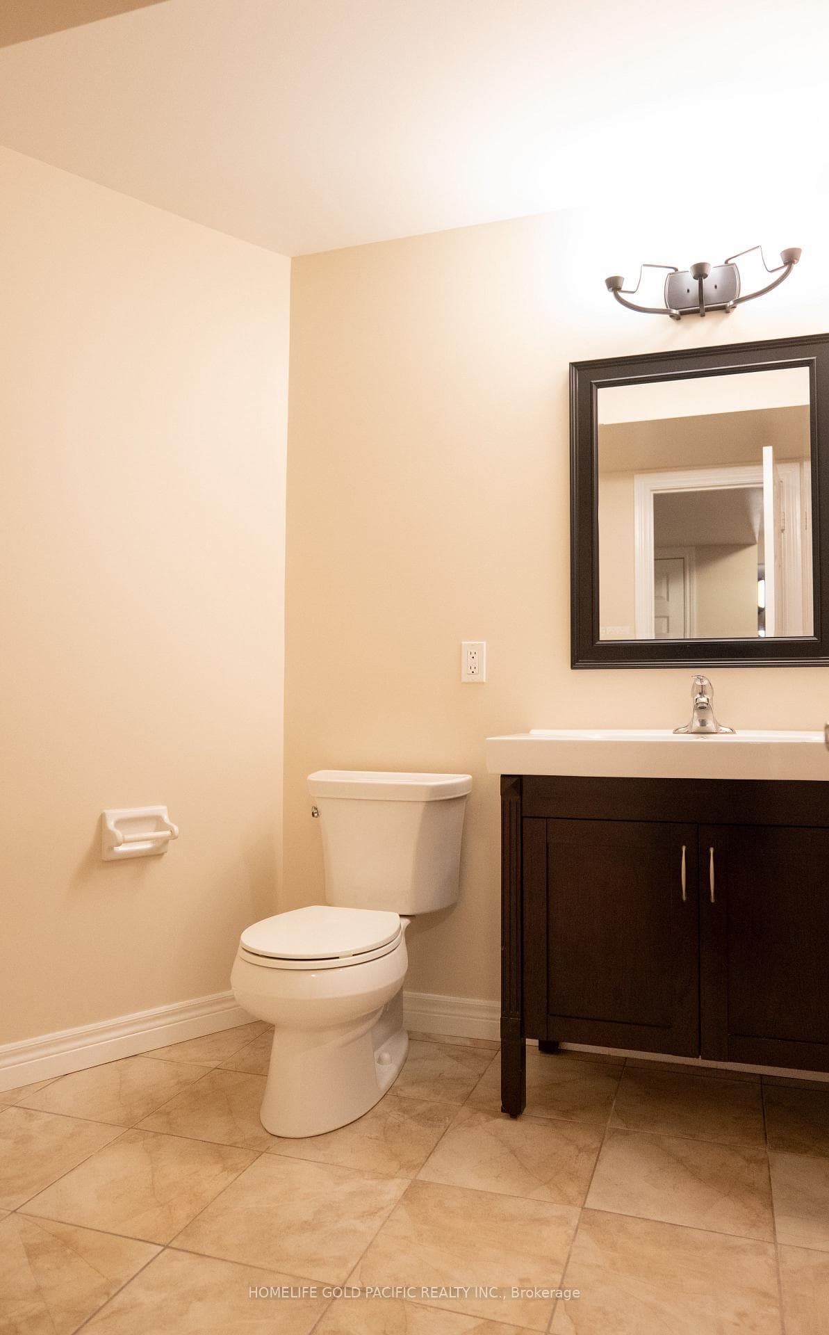 4200 Credit Pointe Drive photo 34