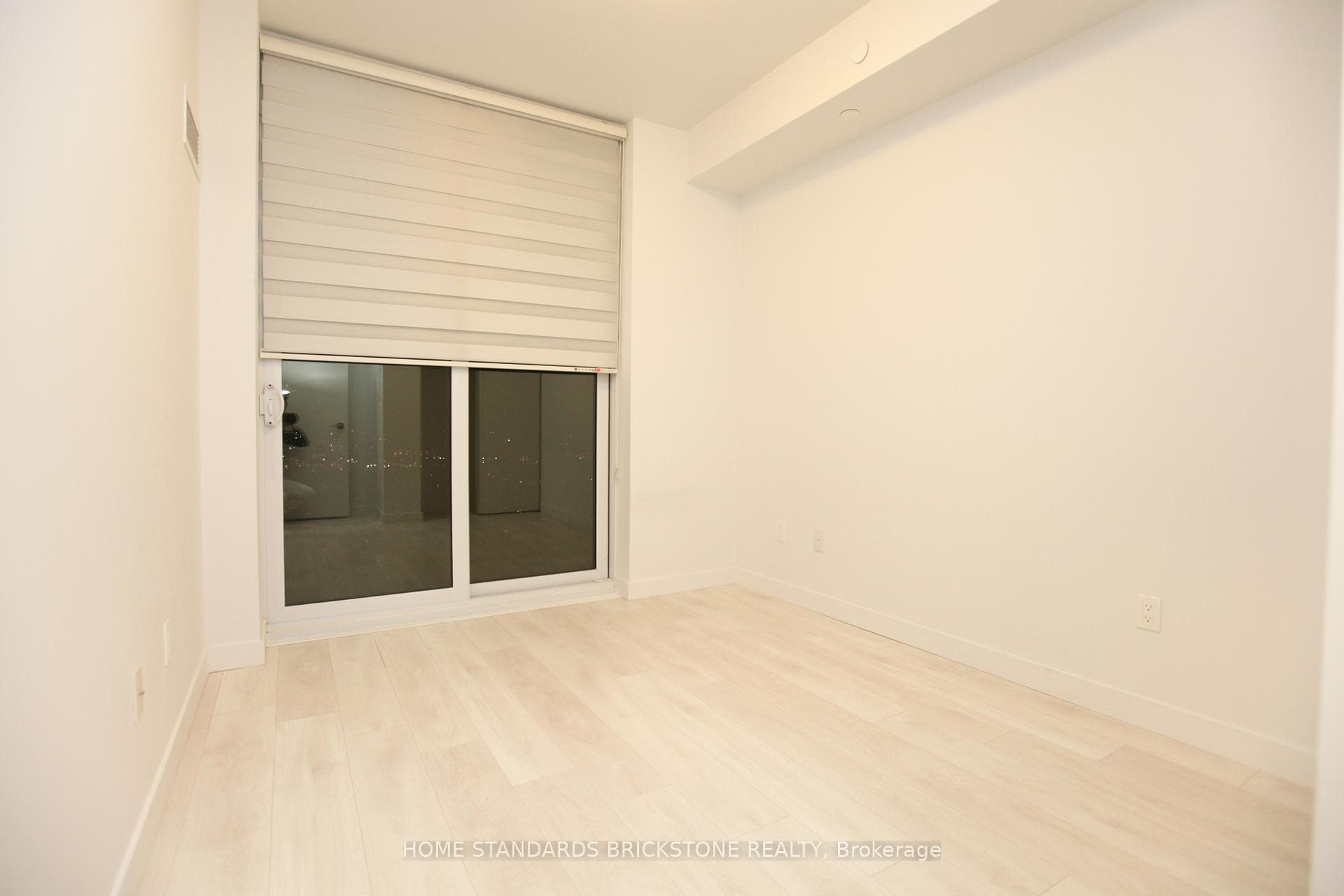 8 Eglinton Avenue Unit 5410 photo 7