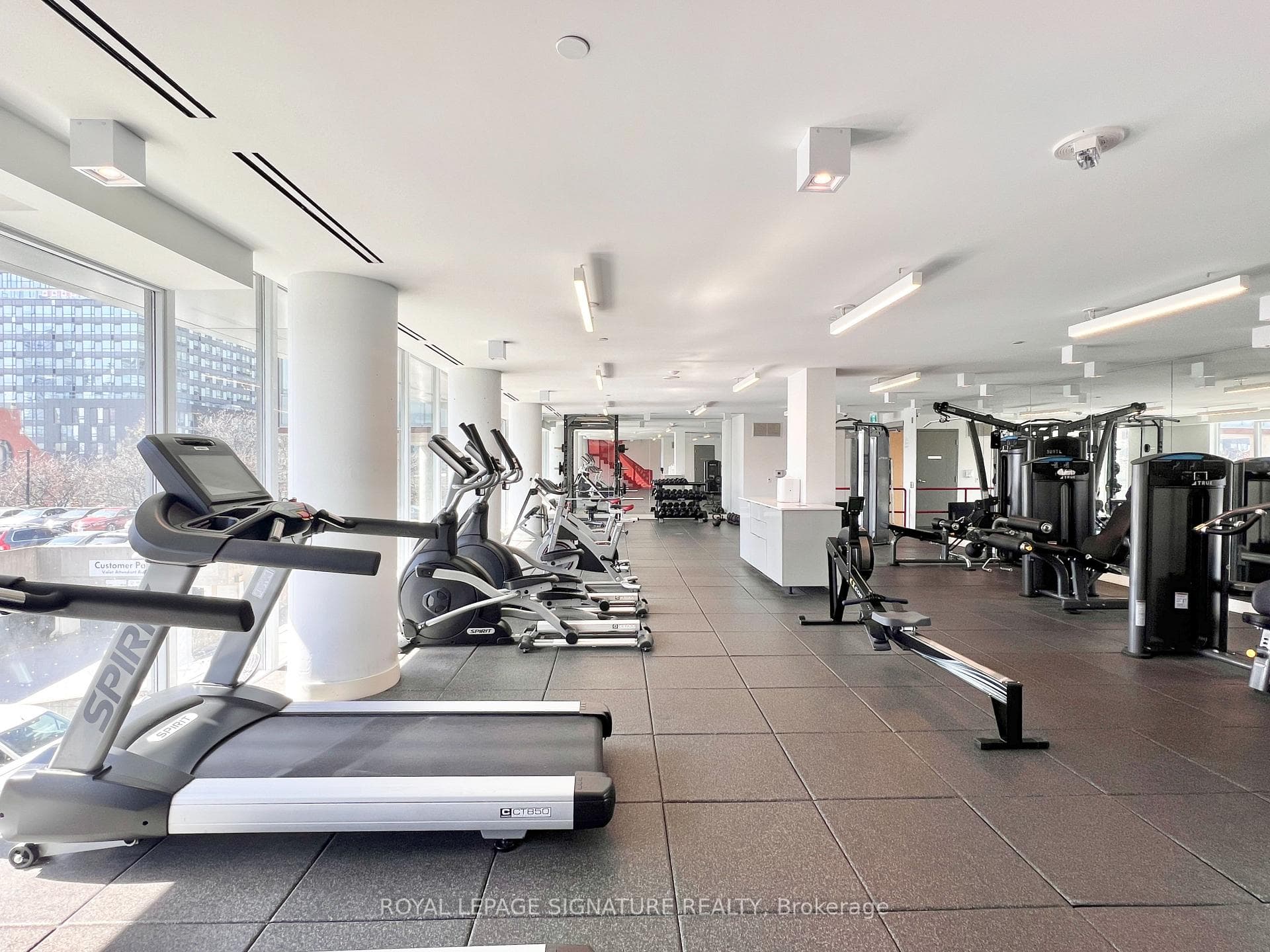 Well-equipped fitness centre