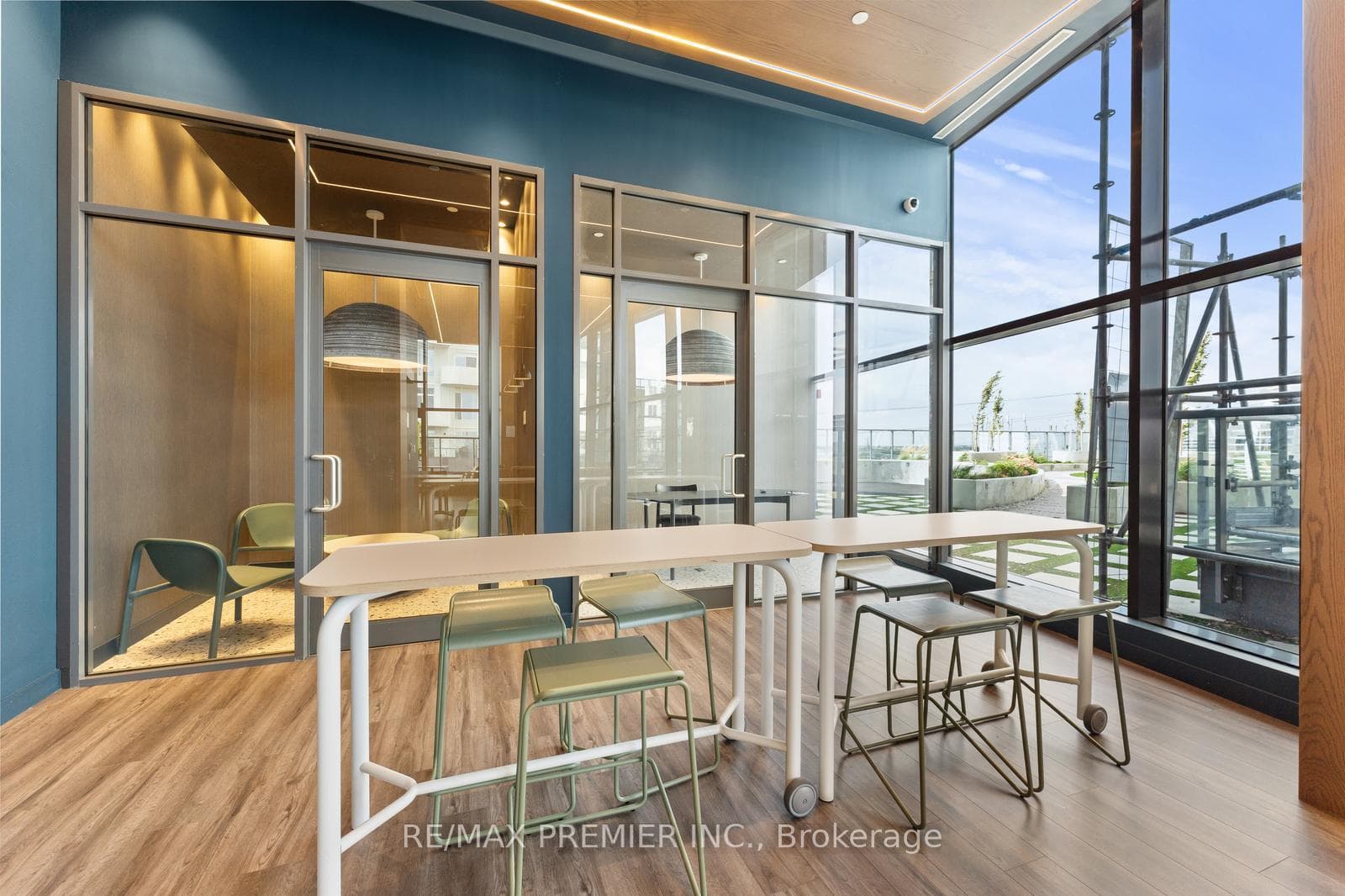 10 ABEJA Street Unit 2701 photo 18