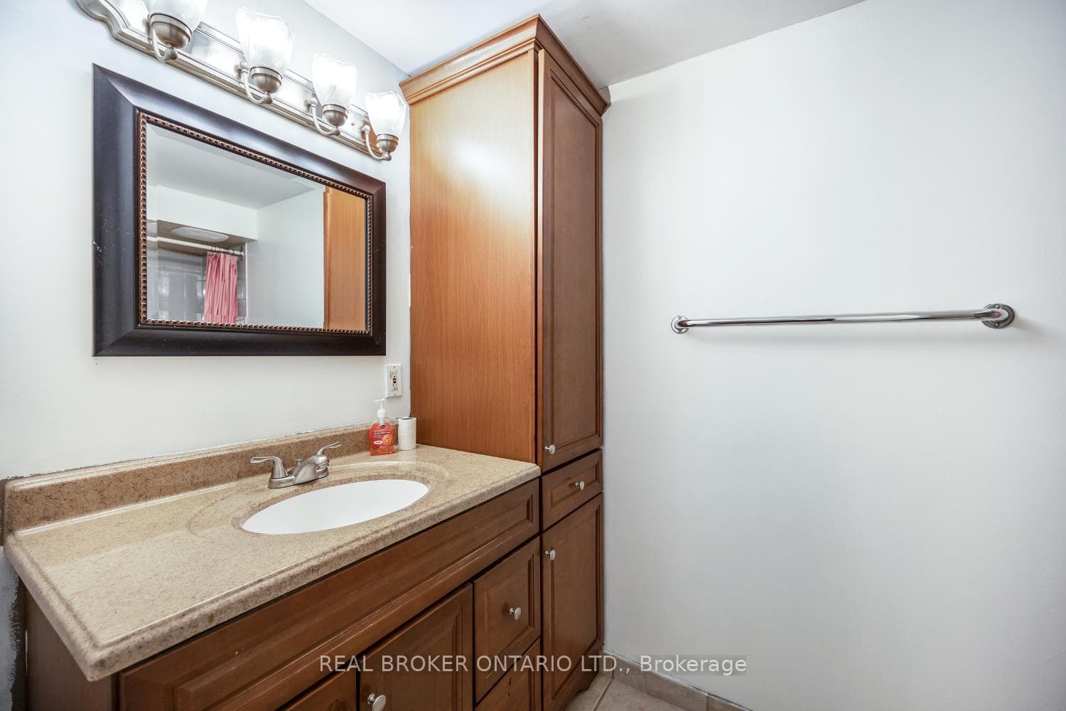28 Fairmeadow Place photo 27