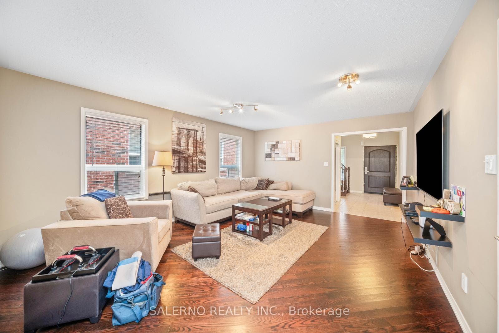 73 Rosario Drive photo 9