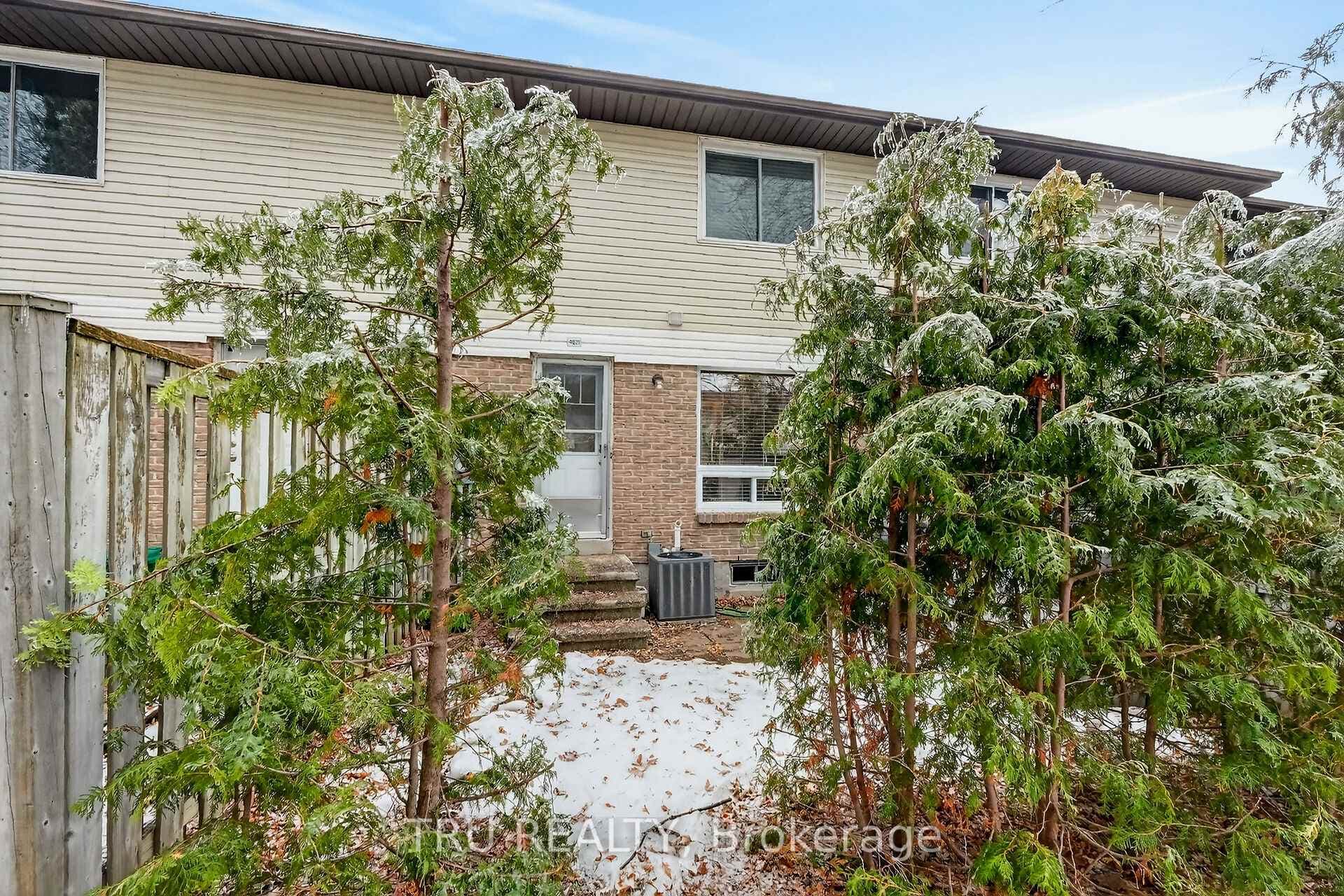 4631 Cecilia Crescent Unit 26 photo 28