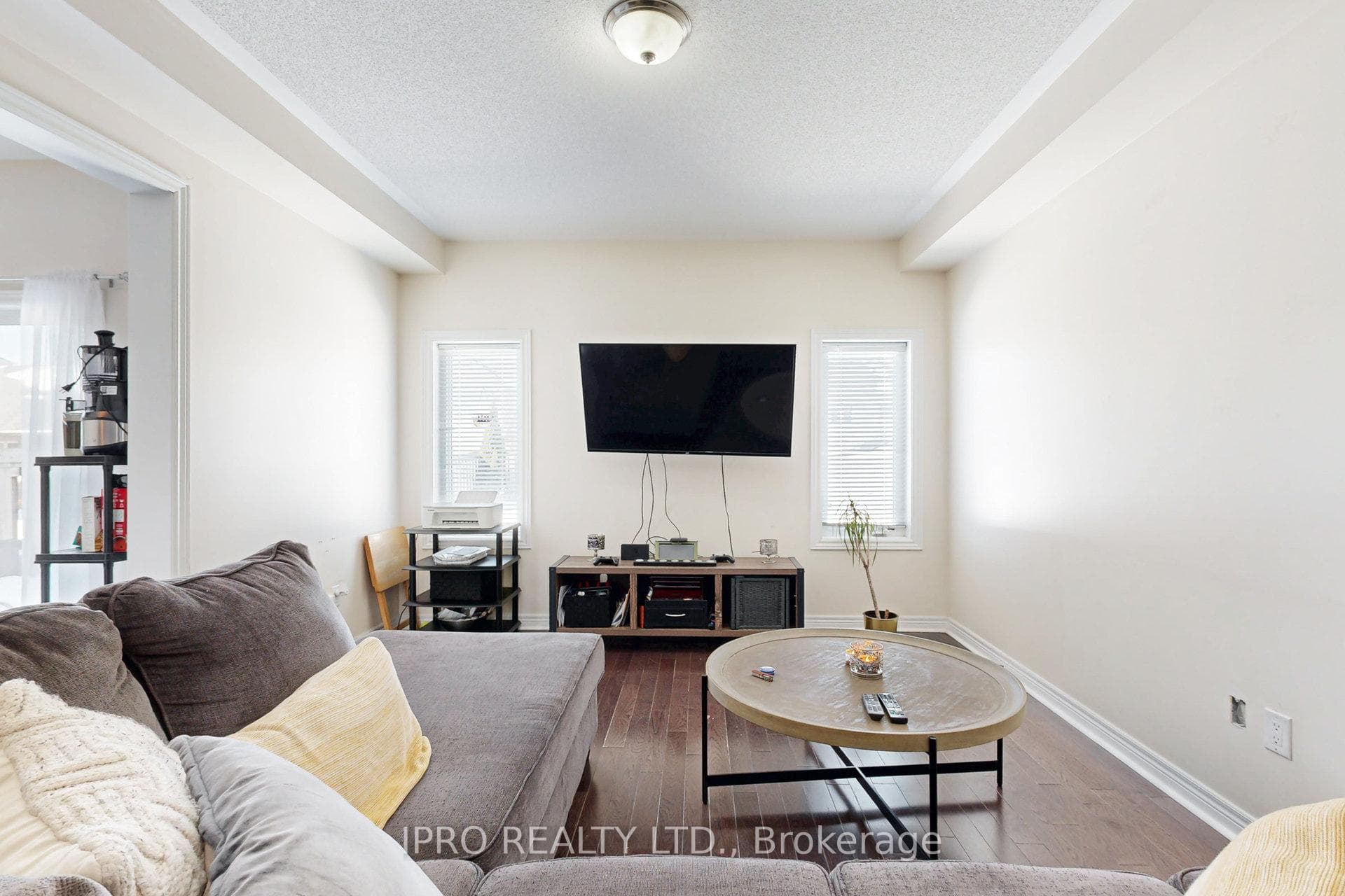 11 Pearcey Crescent photo 22
