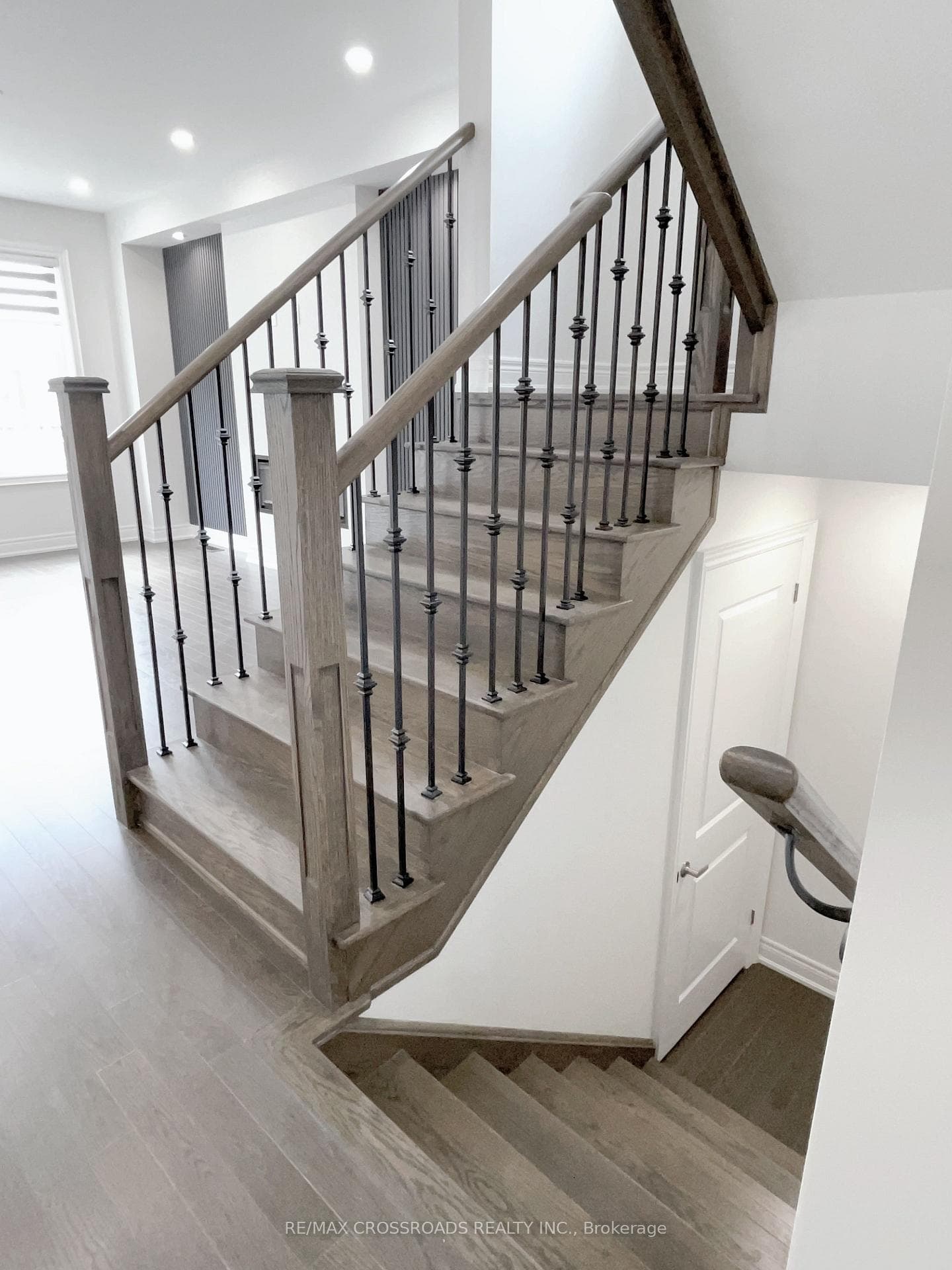6 Abeam Street photo 11