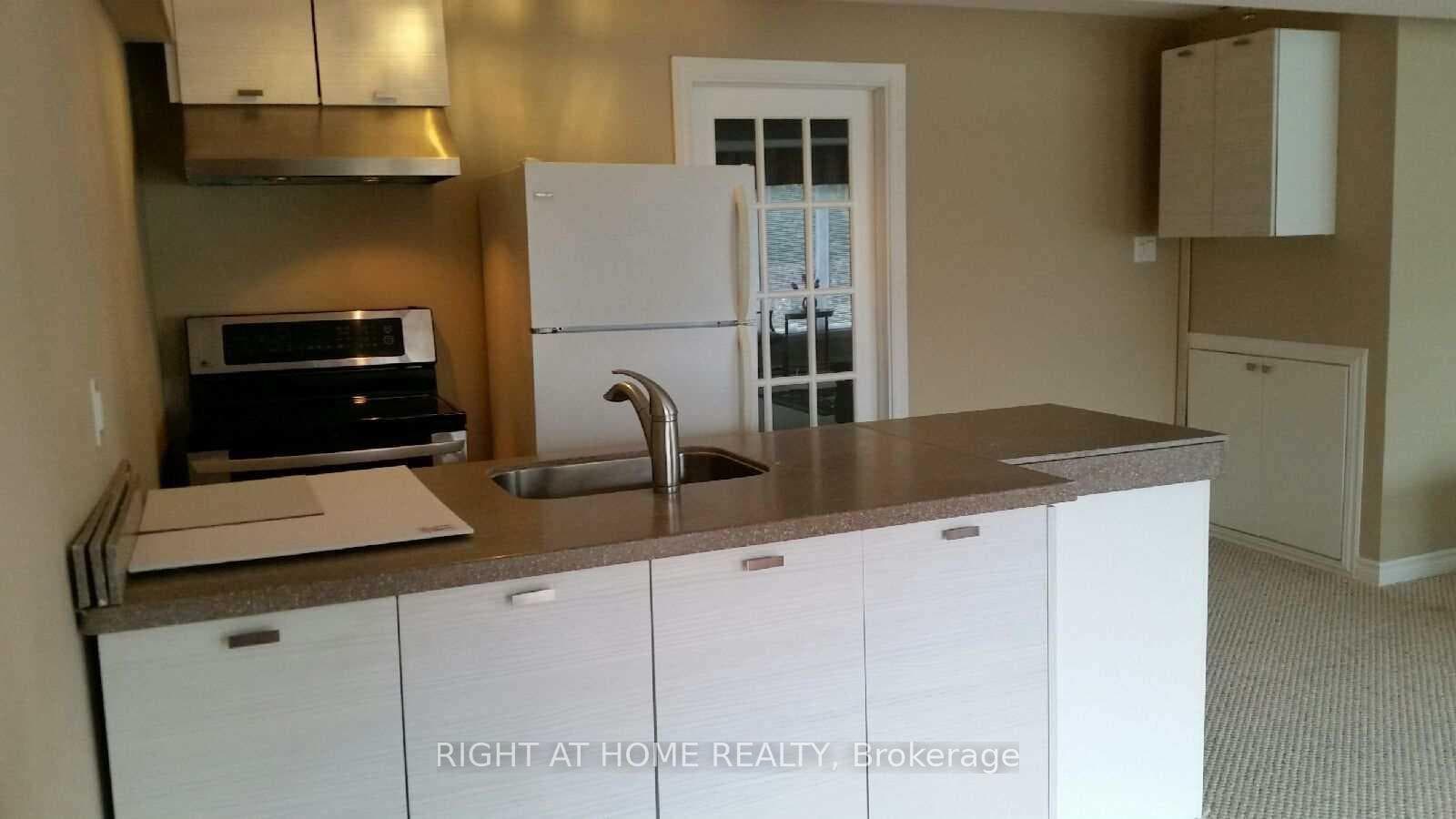 824 Shadrach Drive photo 11