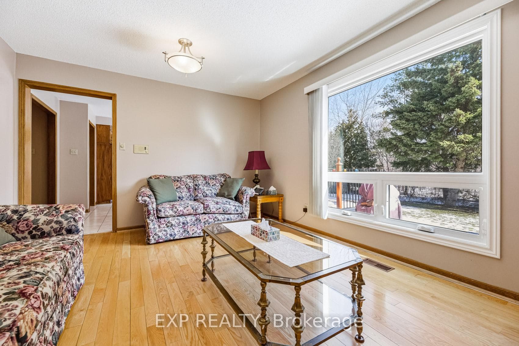 81 Southgate Crescent photo 16