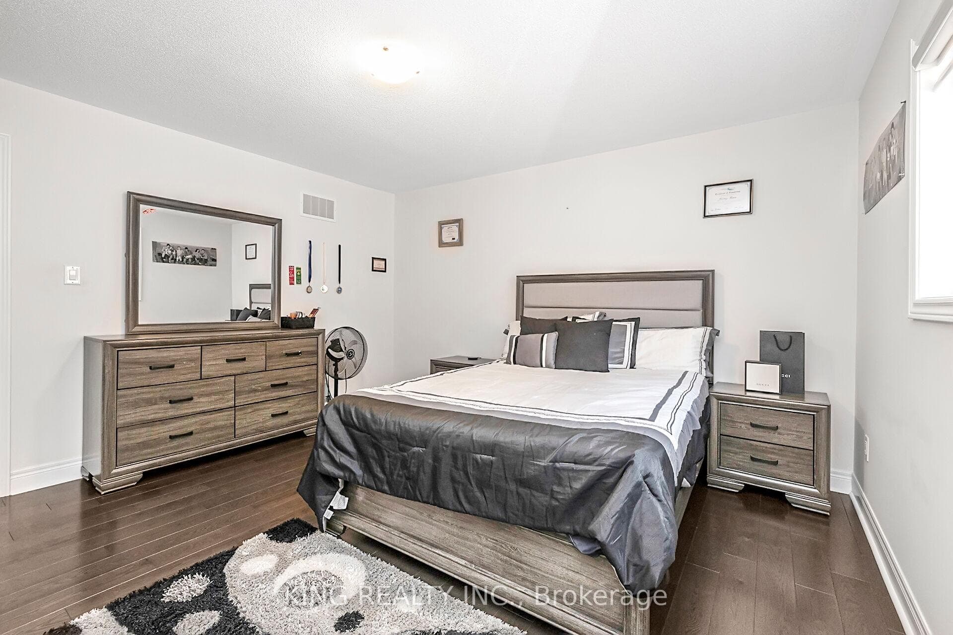 70 Monarch Drive photo 28