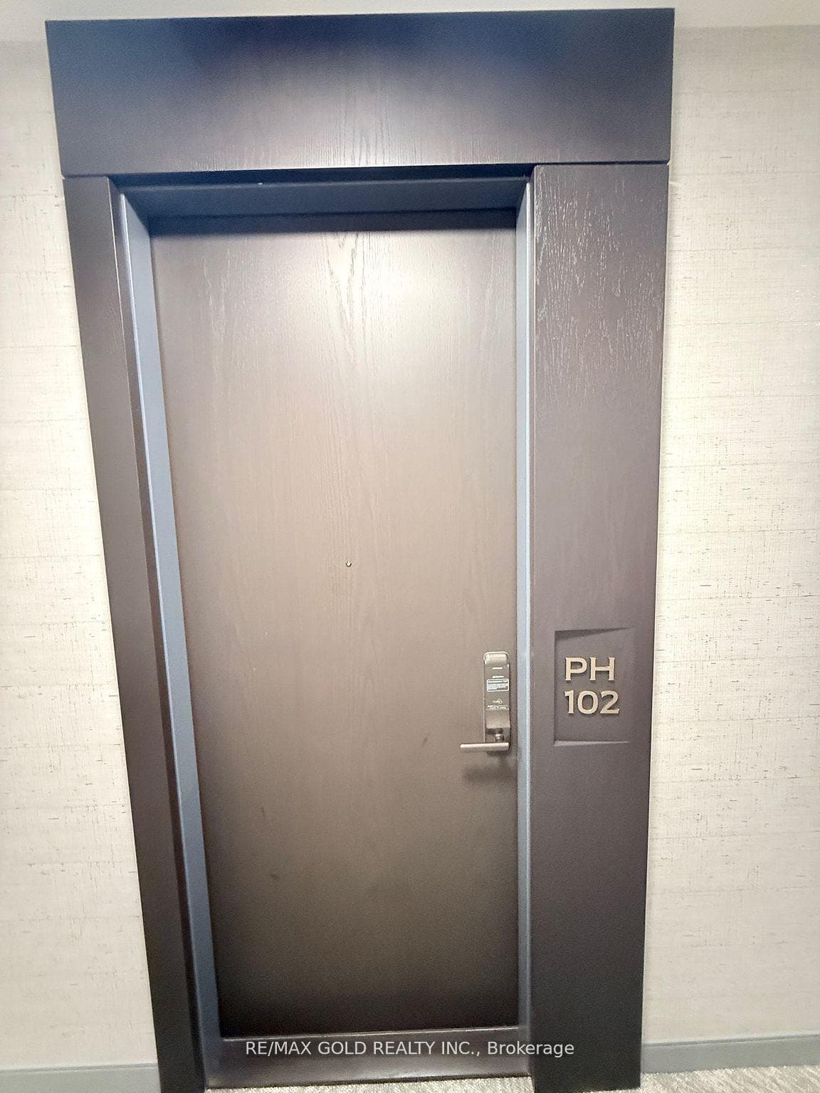 412 Silver Maple Road Unit PH-102 photo 2