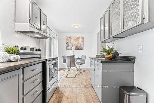 900 Central Park Drive Unit 92 photo 36