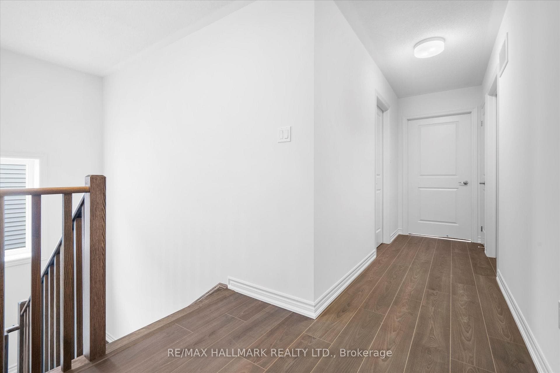 460 Trevor Street photo 20