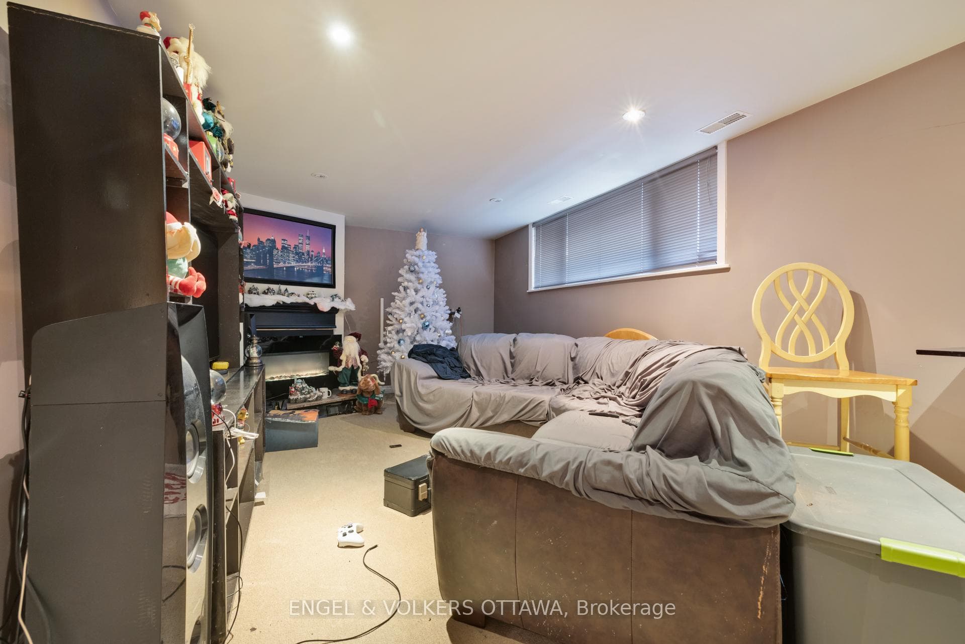 1311 S Avenue photo 43