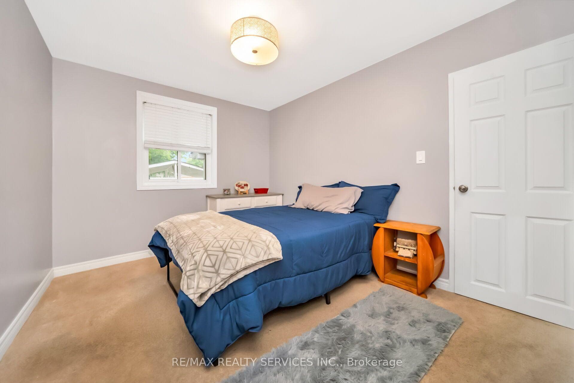 3287 Michaud Avenue photo 16