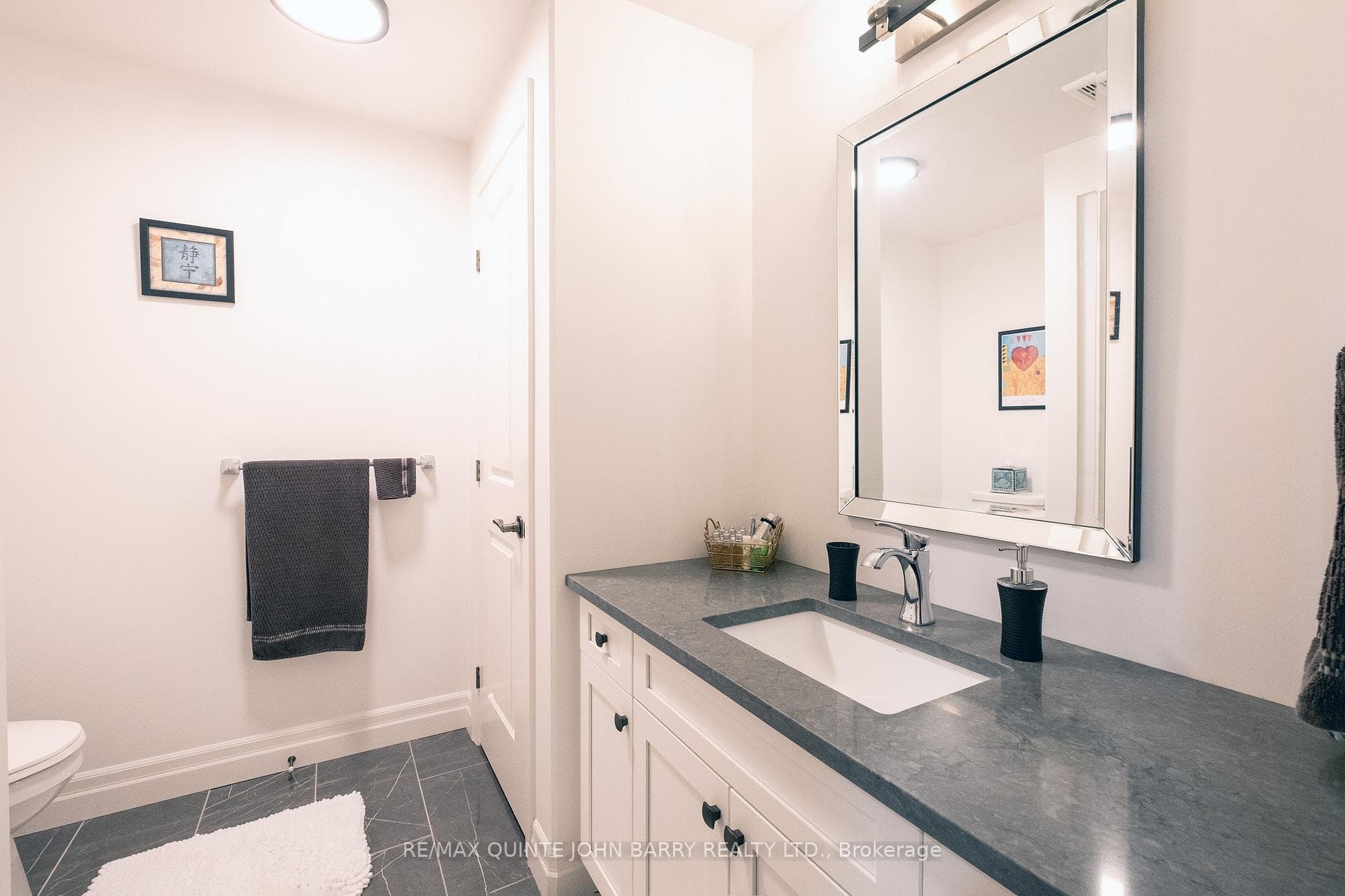 22 Chelford Crescent photo 28