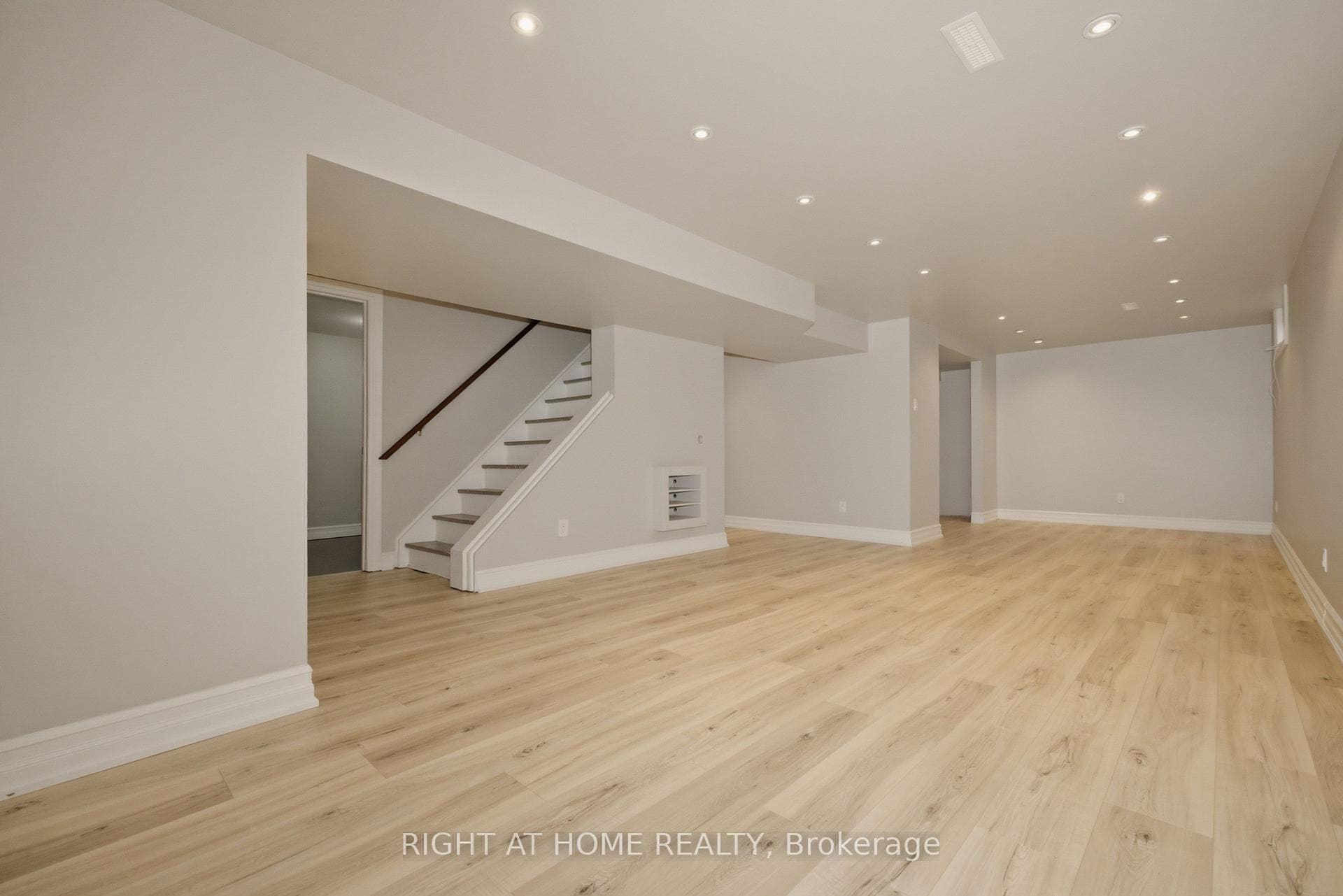 197 Pinedale Drive photo 21