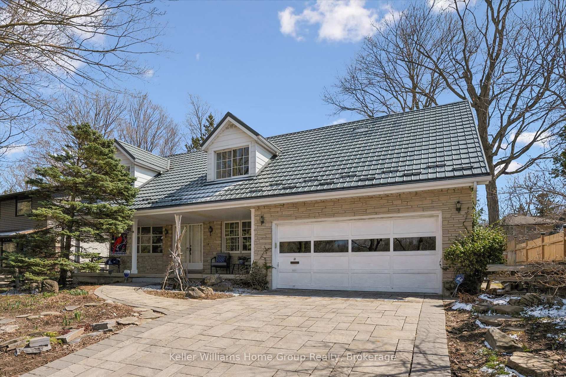 21 Honey Crescent photo 2