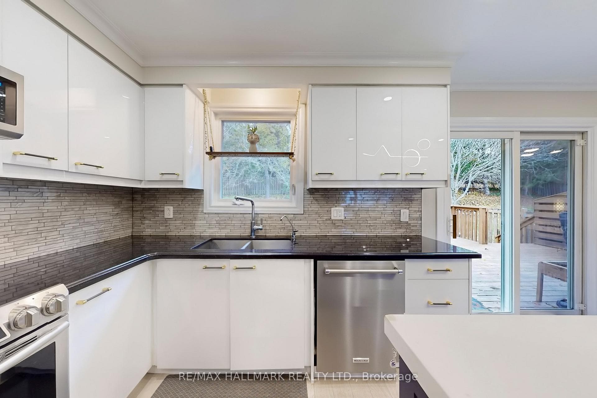 83 Beswick Drive photo 15