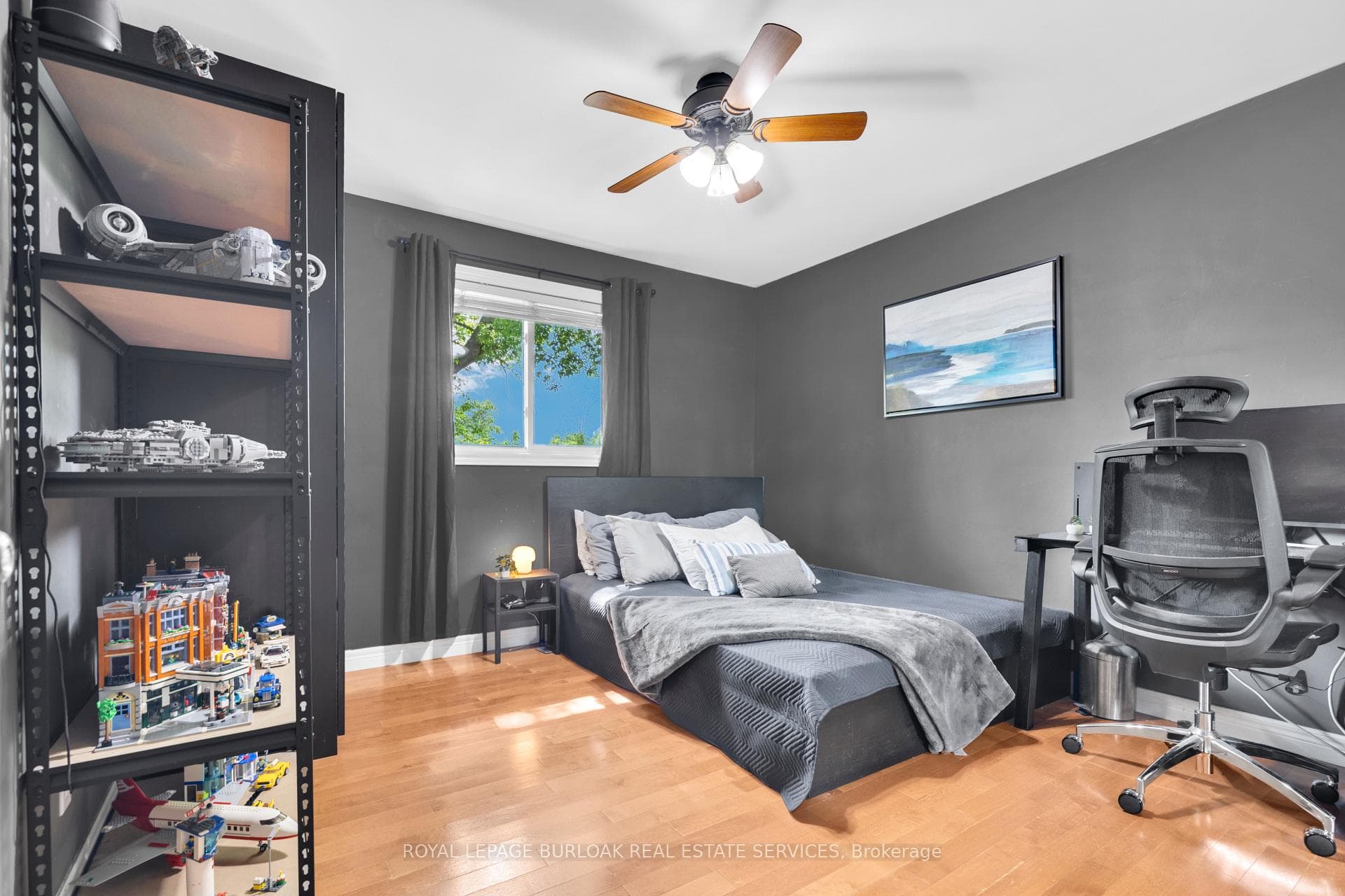 2227 St Clair Avenue photo 18