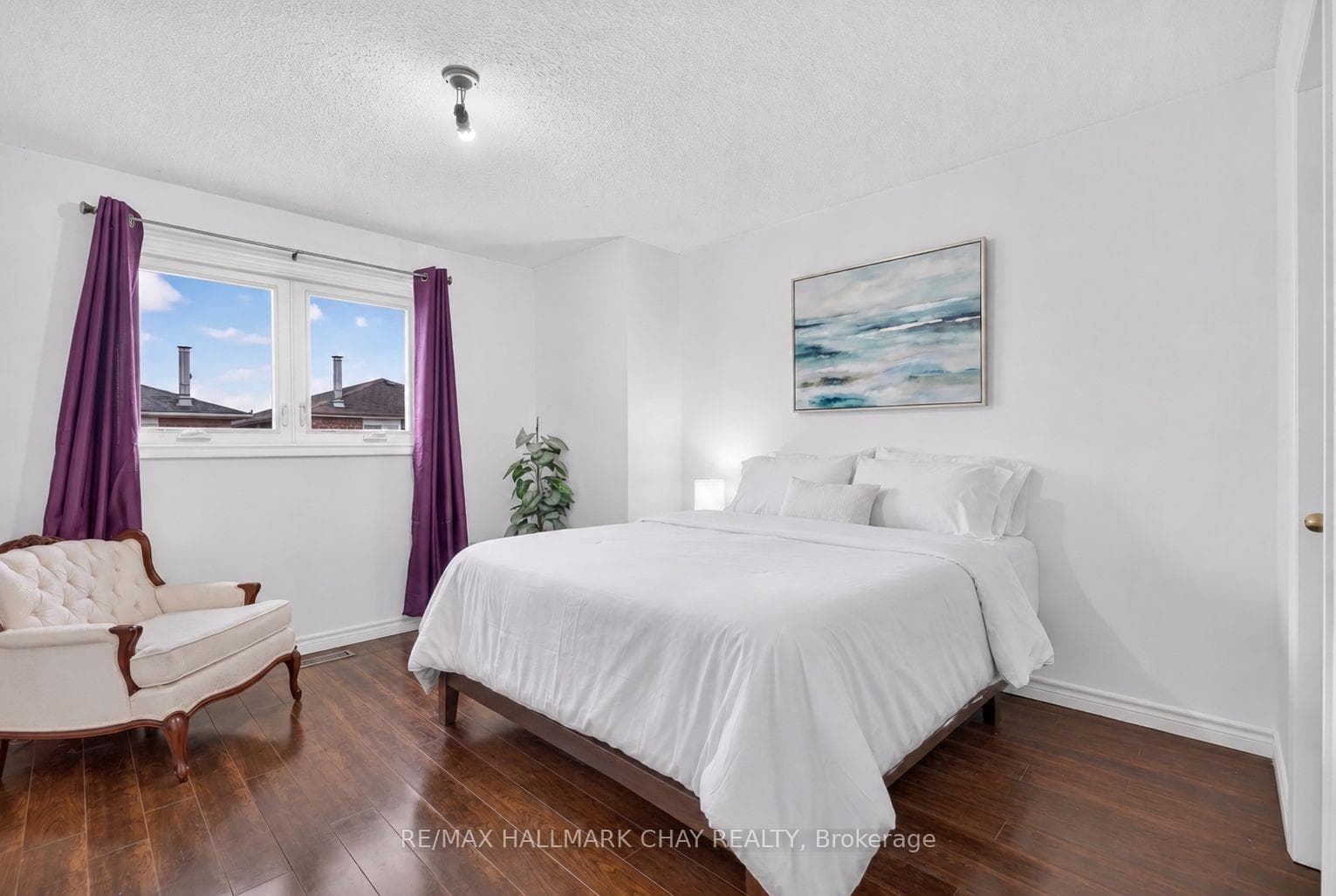 76 Donna Drive photo 22
