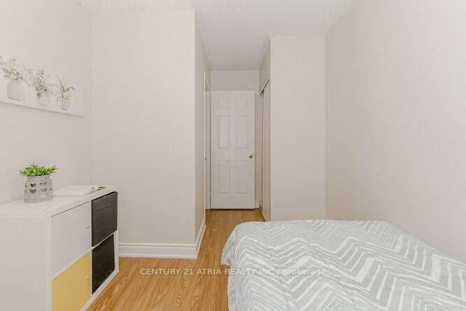 13 Spadina Road photo 25
