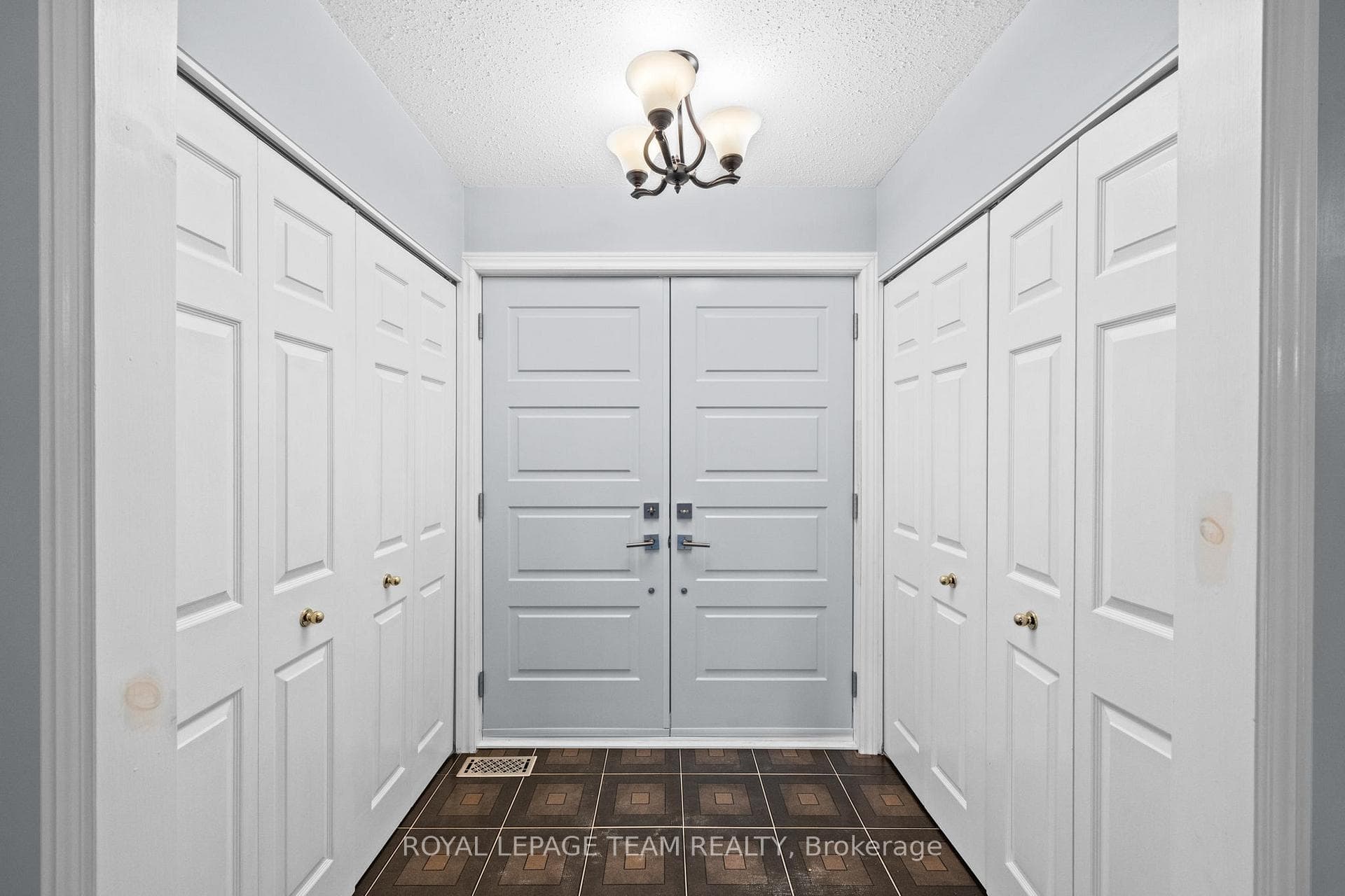 28 Parmalea Crescent photo 4