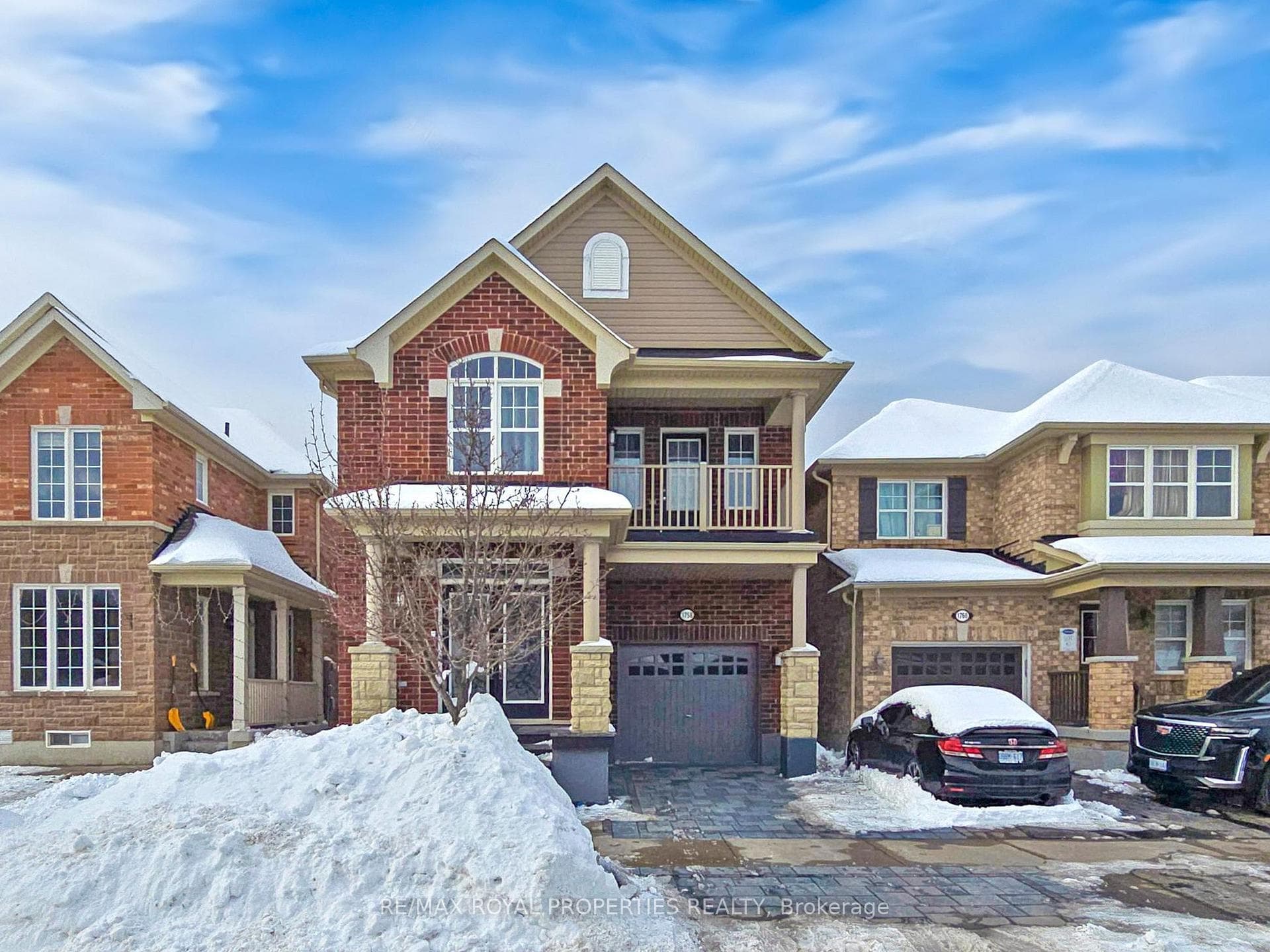 1758 Hayden Lane photo 2