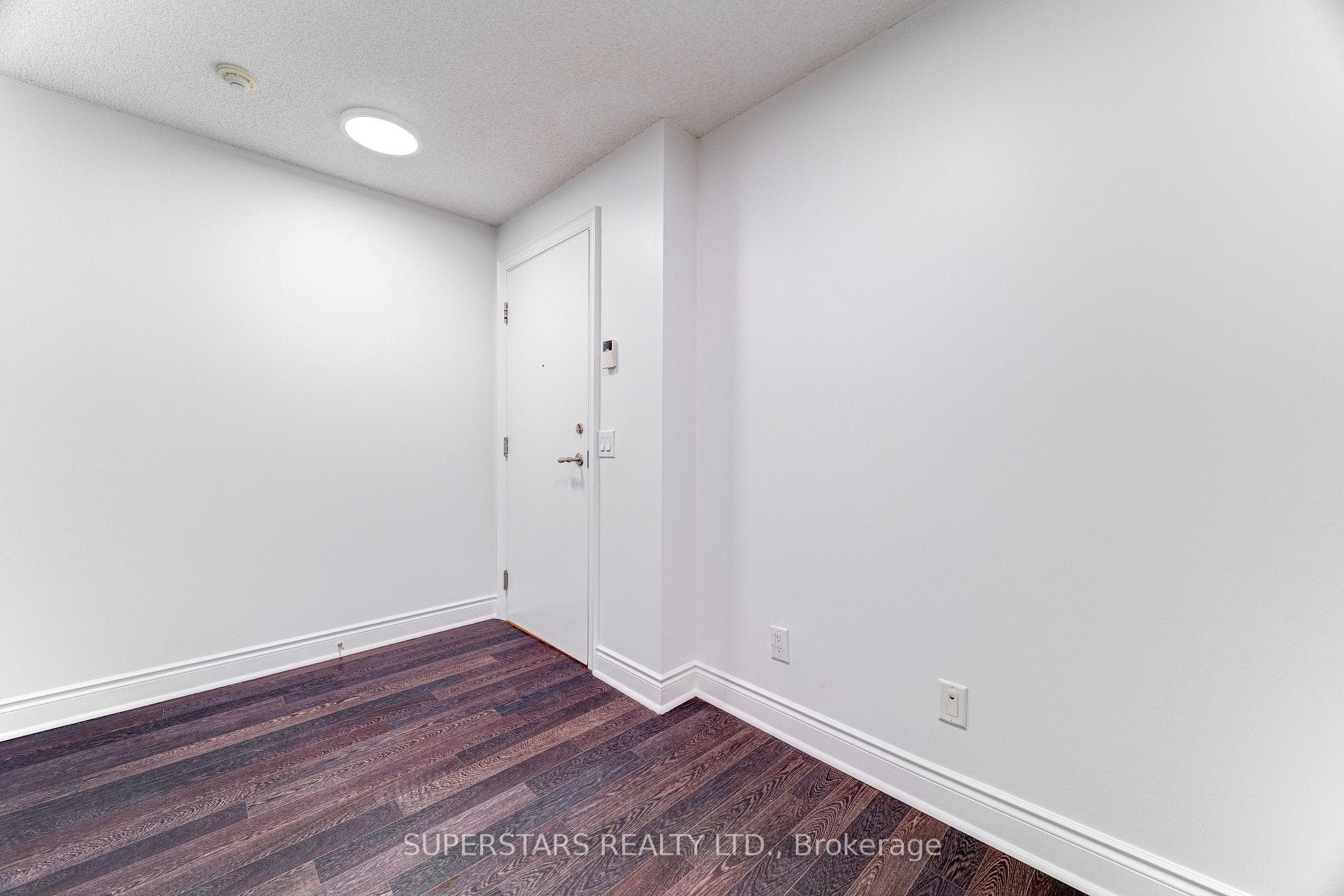 25 Greenview Avenue Unit 524 photo 10