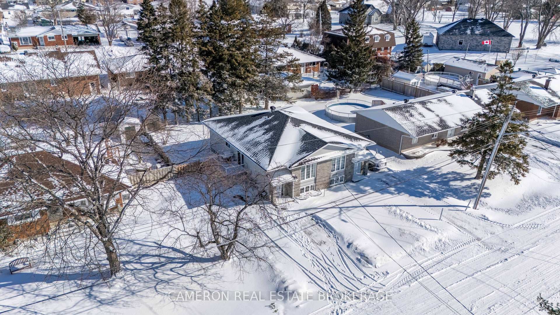 3215 Johnston Avenue photo 36