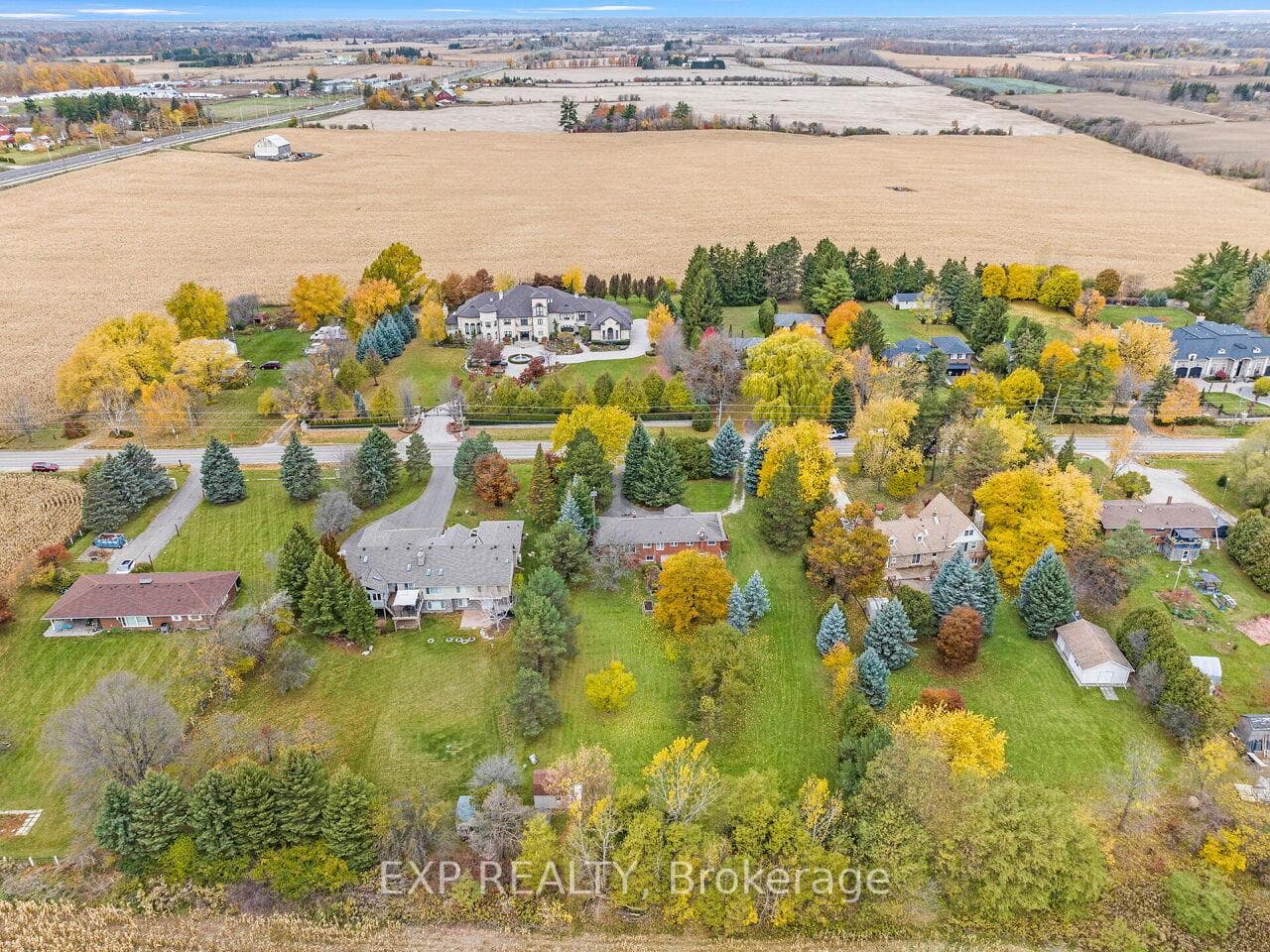 13258 5 Side Road photo 3