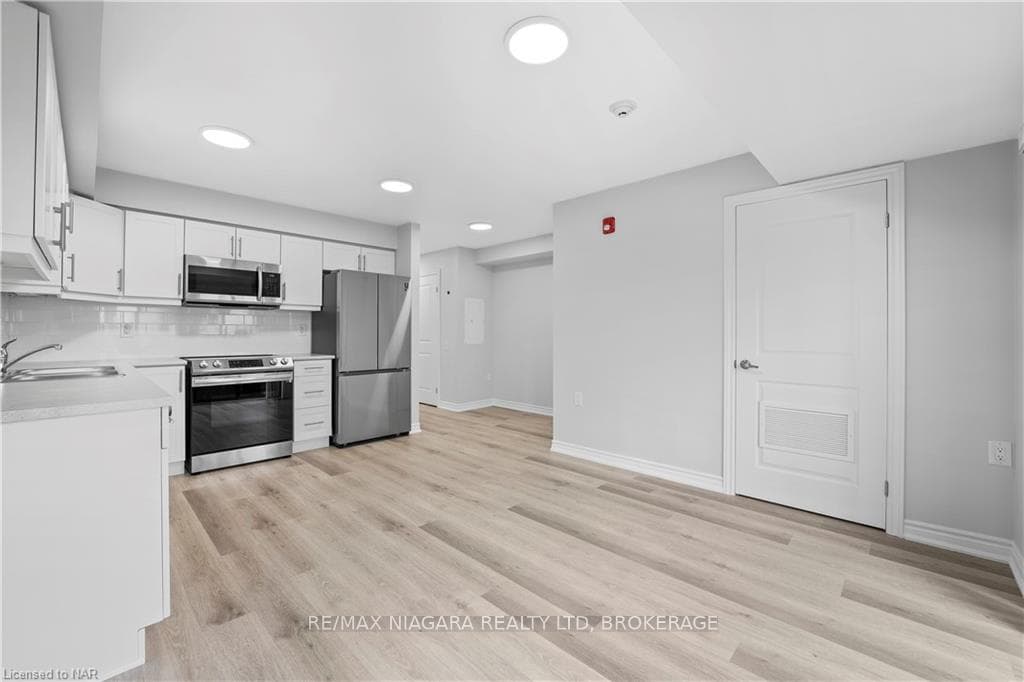 63 VINE Street Unit 103 photo 12
