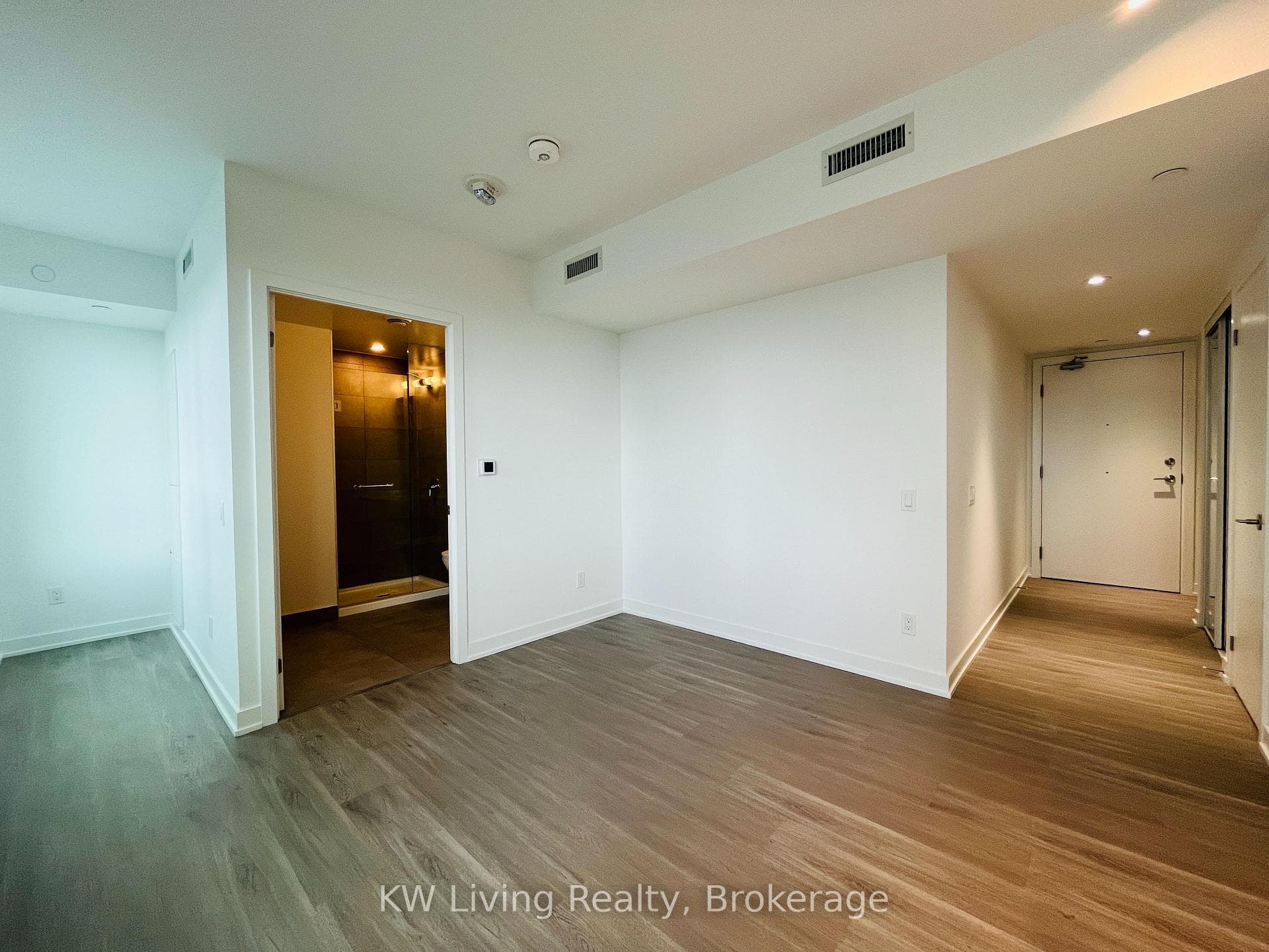 8 Wellesley Street Unit 5012 photo 7