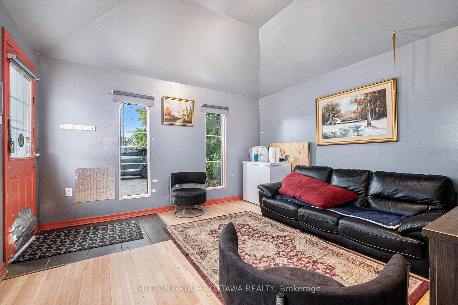 Outbuilding/Office Main Living Area