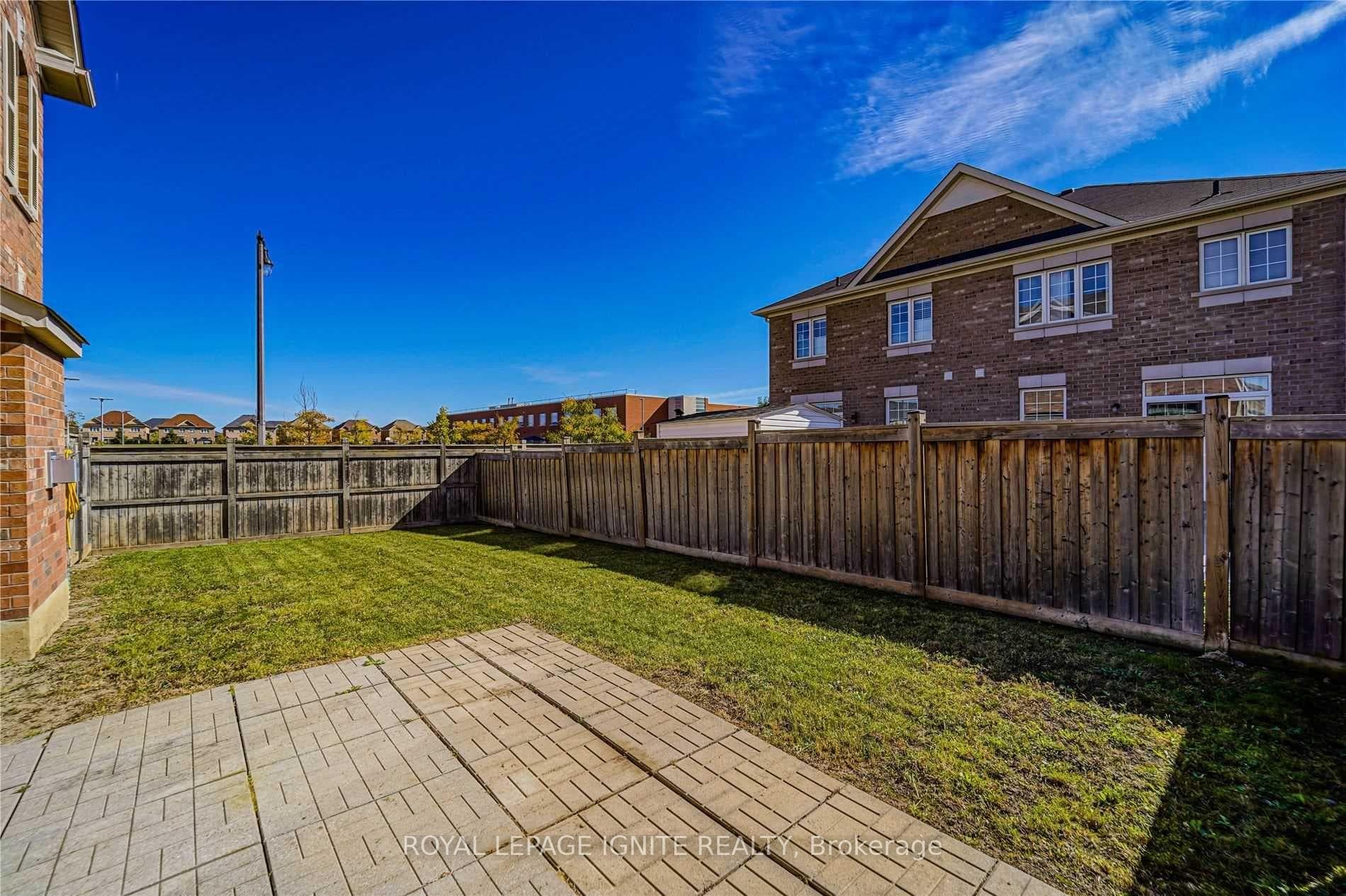 26 Ironshield Drive Unit Upper photo 7
