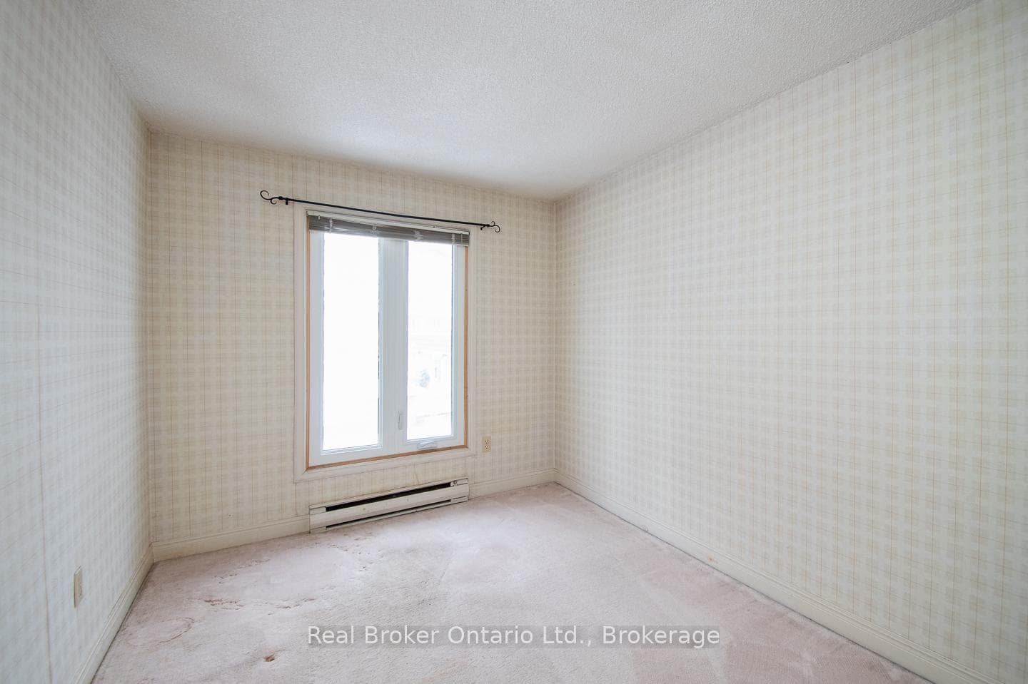 2054 Brant Street Unit 6 photo 25