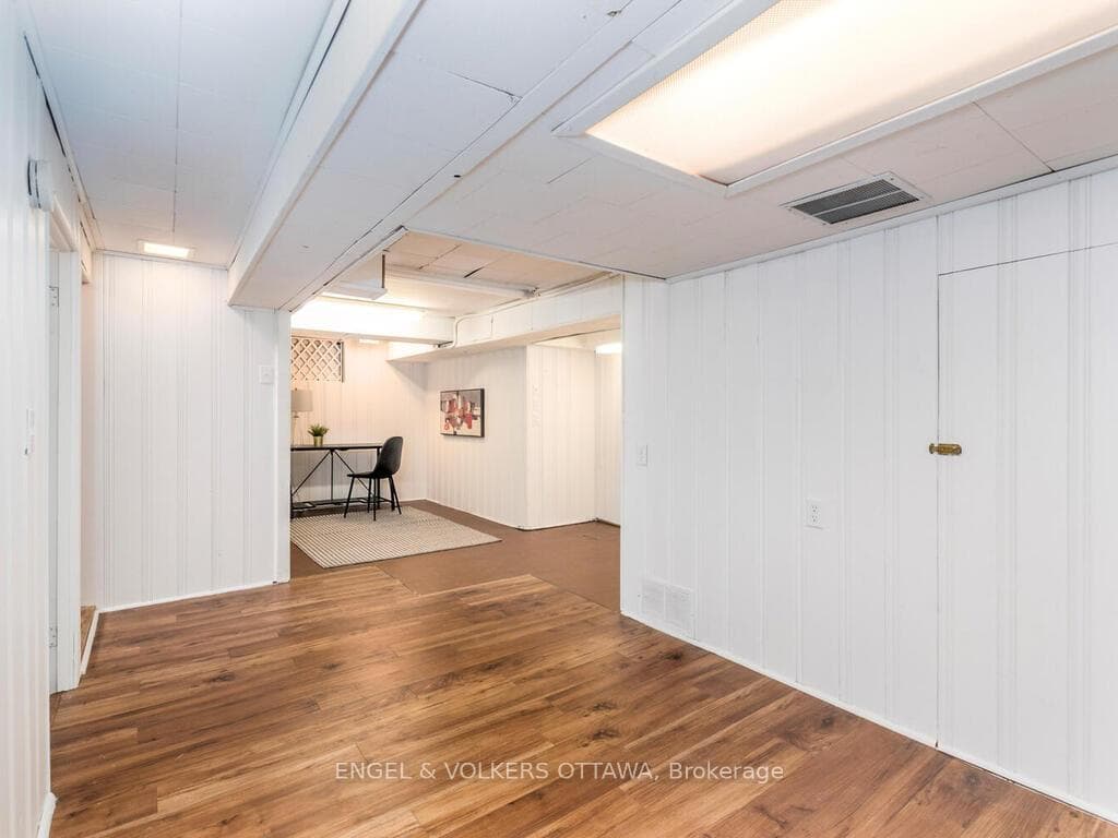 878 Dunlevie Avenue photo 30