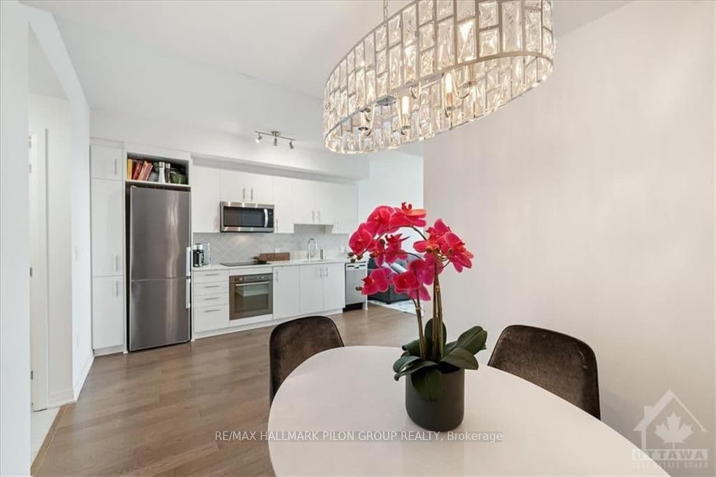 805 CARLING Avenue Unit 3303 photo 11