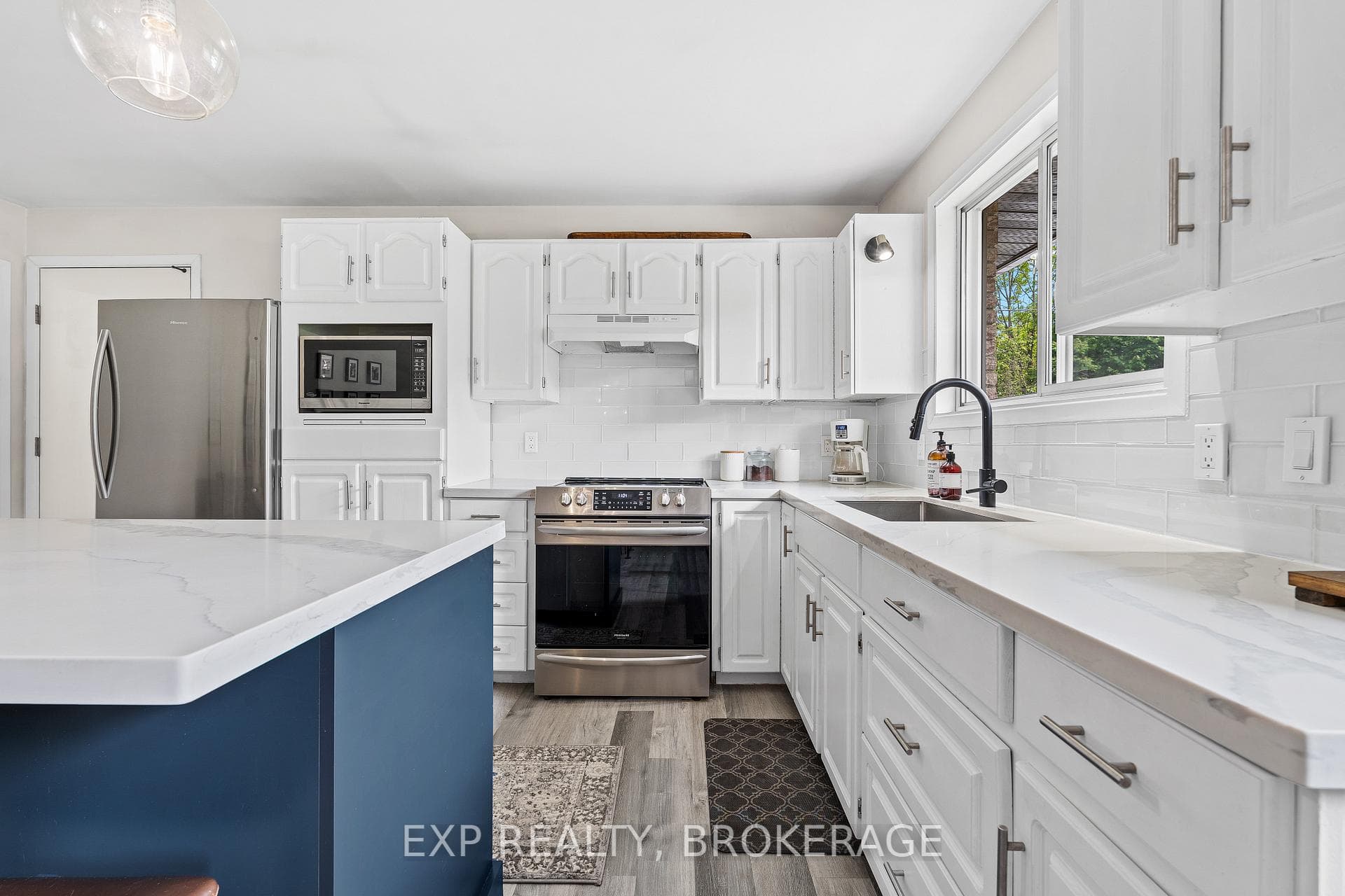 8283 PERTH Road photo 7