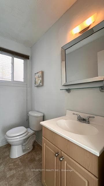 1827 Aldersbrook Gate photo 9